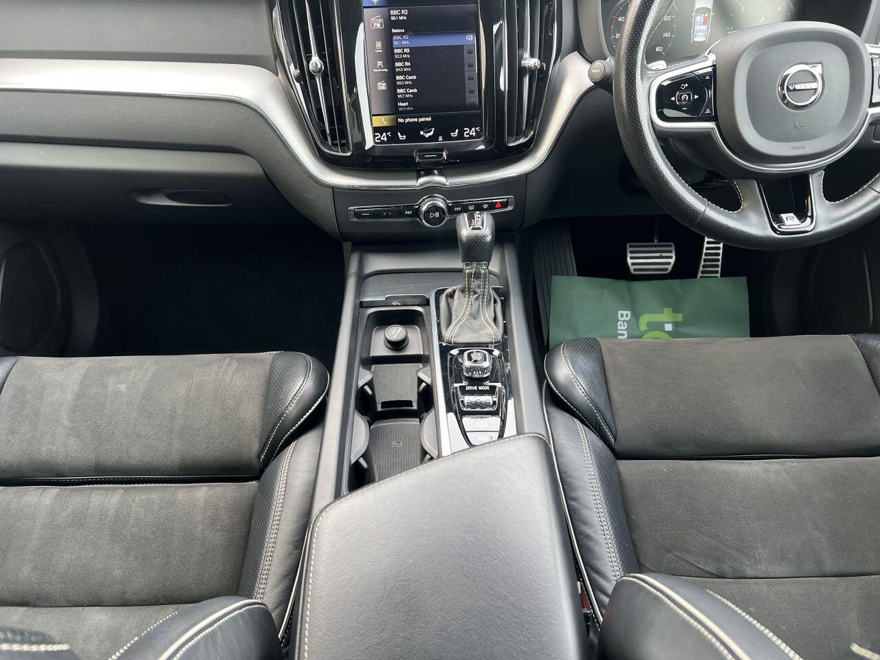 Volvo XC60 view 31