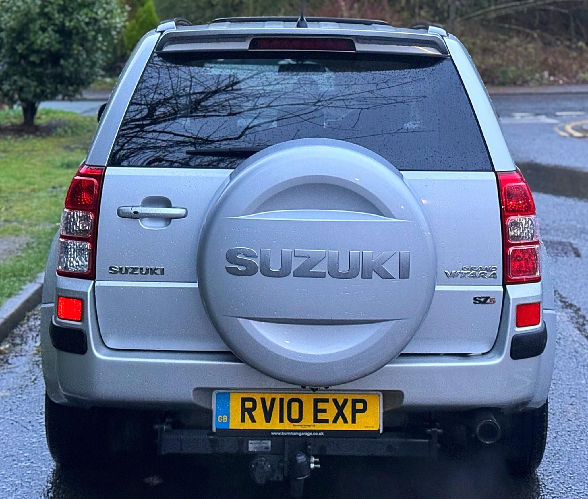 2010 Suzuki Grand Vitara 2.4 VVT SZ5 Auto 4WD Euro 4 5dr image 38