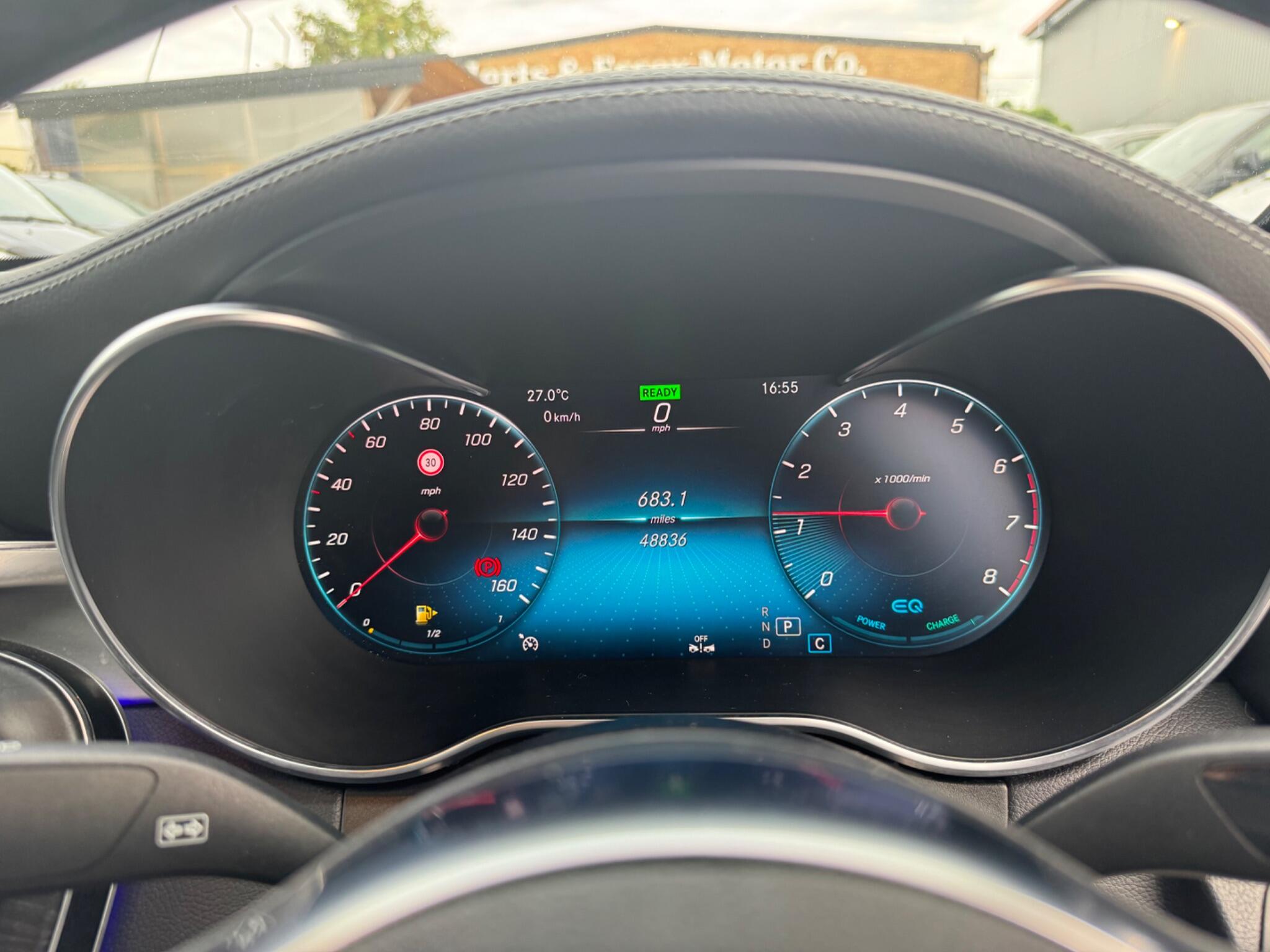 Mercedes-Benz GLC view 48