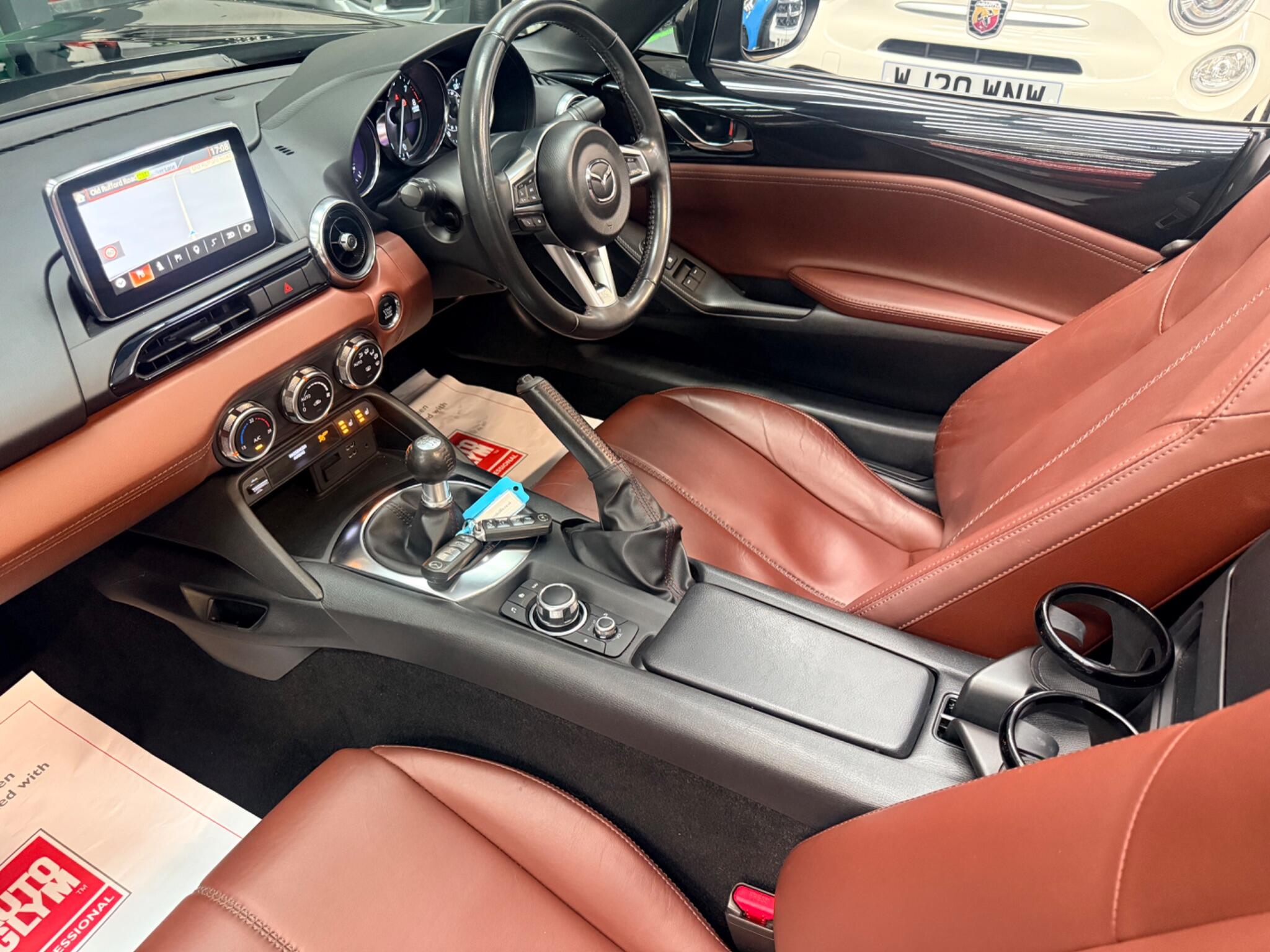 Mazda Skyactiv-G view 3