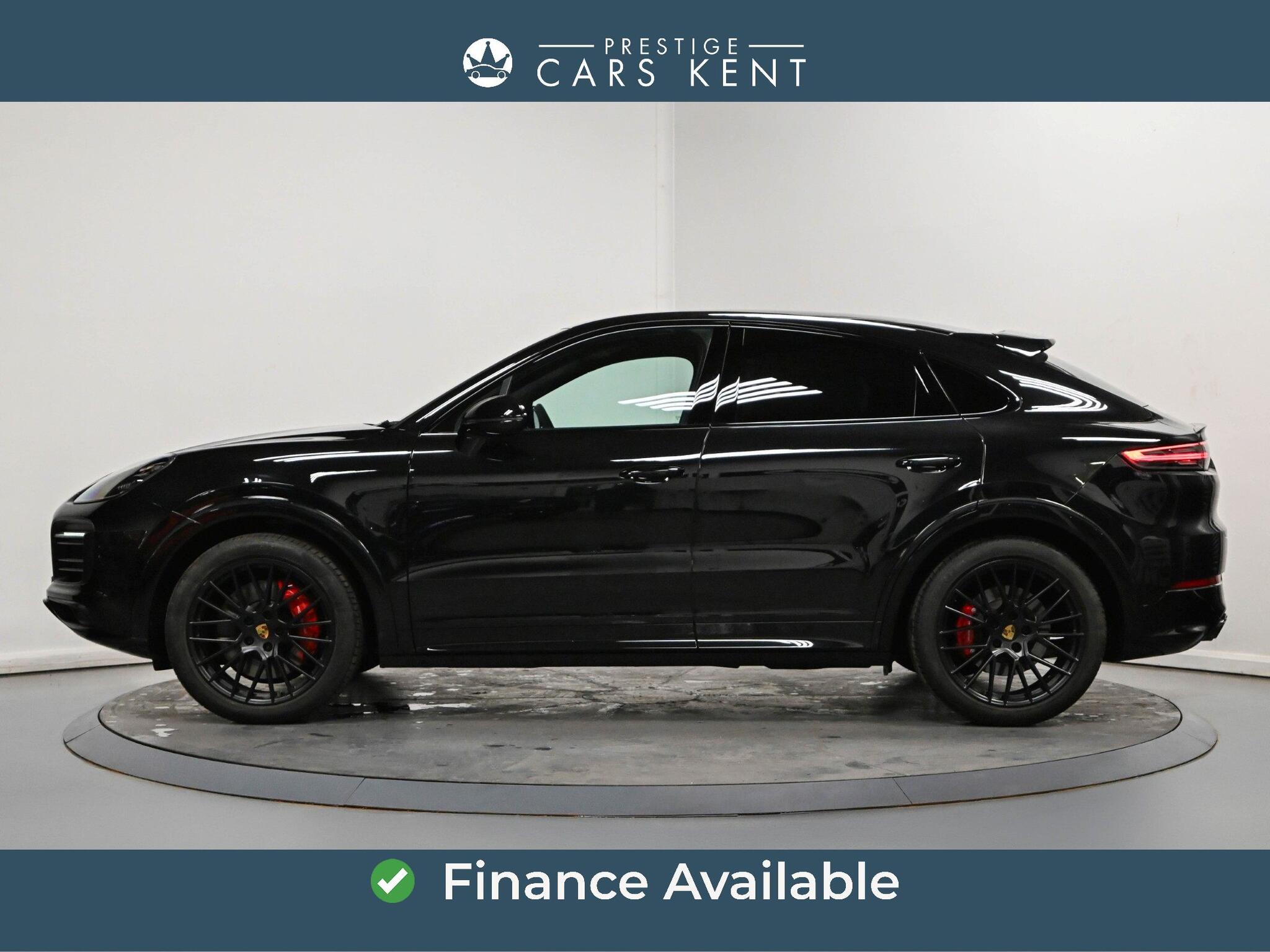 Porsche Cayenne view 4