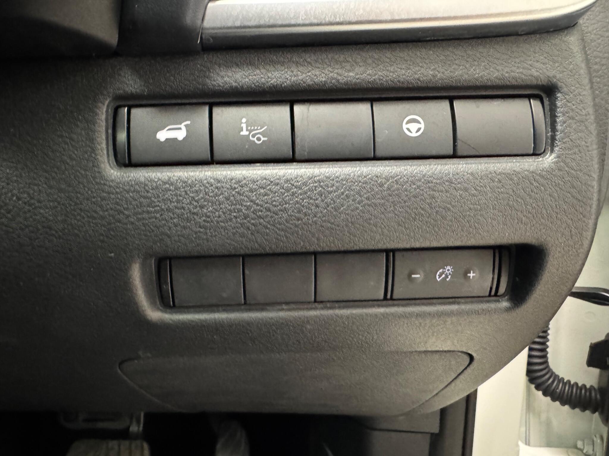 Nissan Qashqai view 13