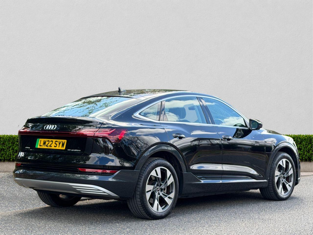 Audi E-Tron view 7