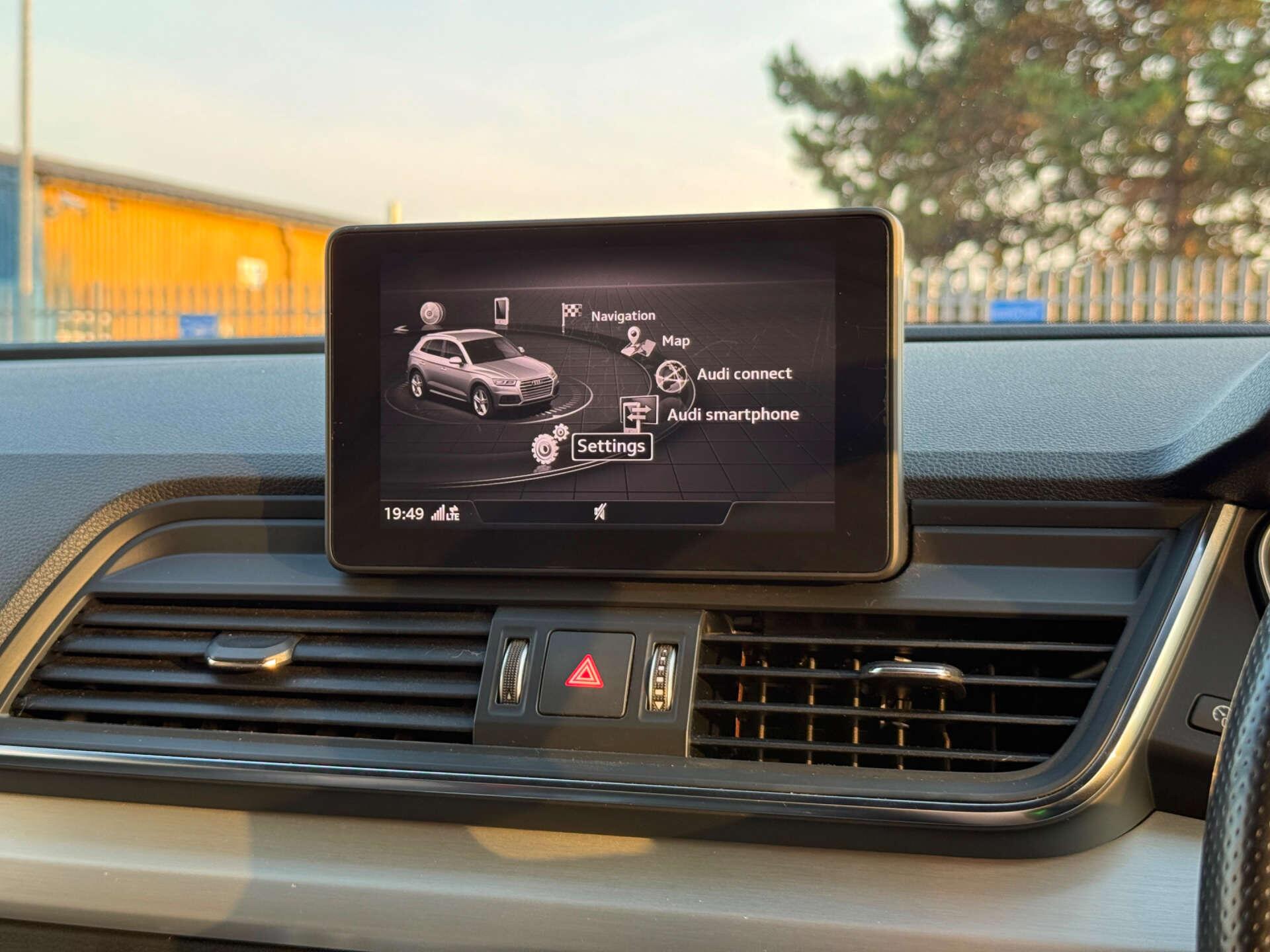 Audi Q5 view 72