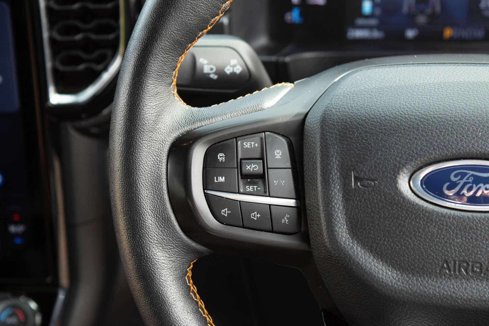 Ford Ranger view 49