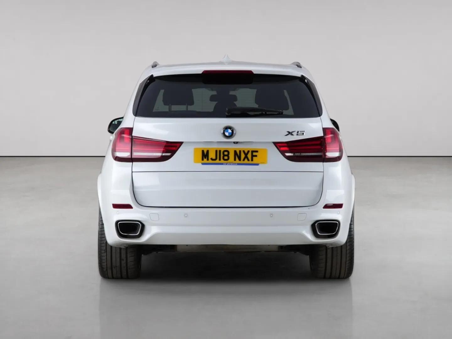 BMW X5 view 7
