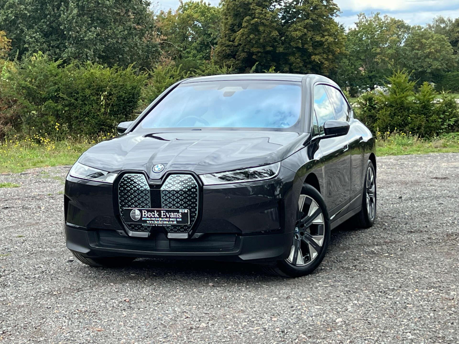 BMW iX view 37