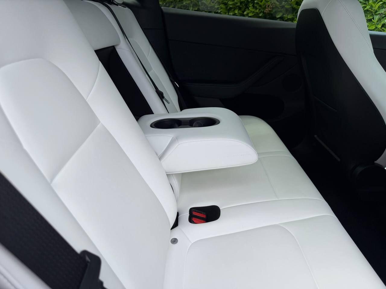 Tesla Model Y view 20