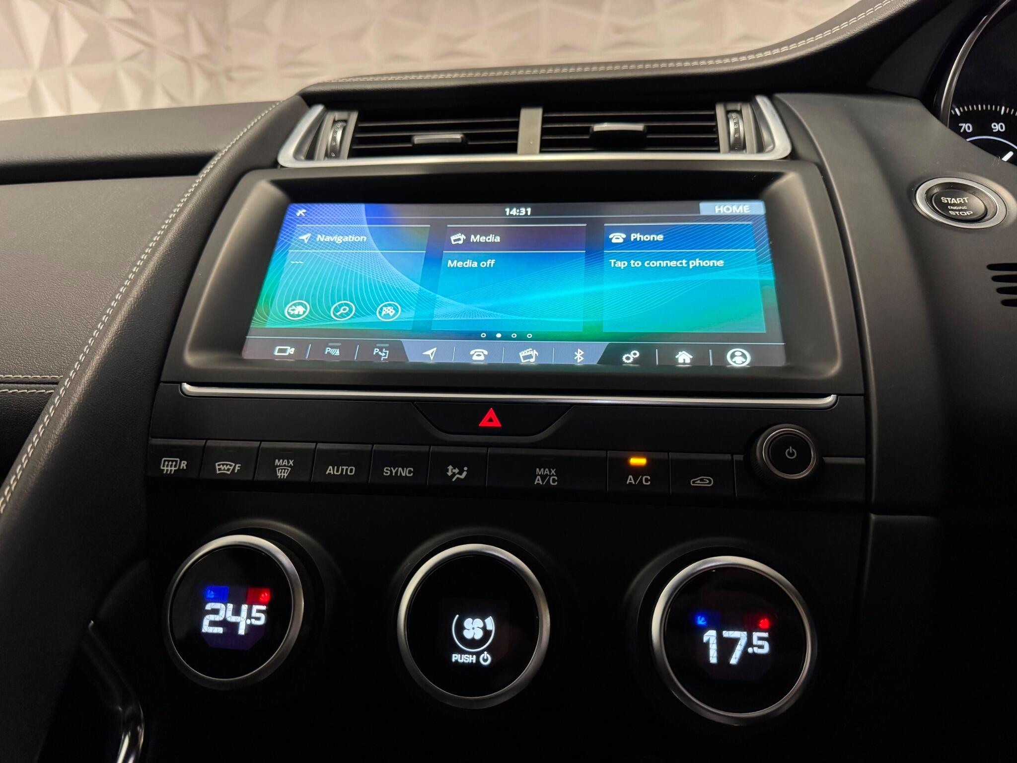 Jaguar E-Pace view 32