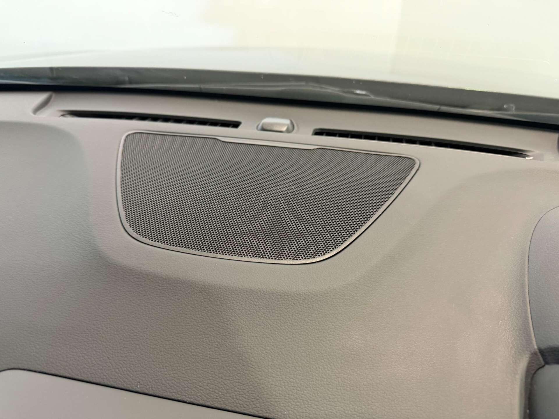 Hyundai Kona view 30