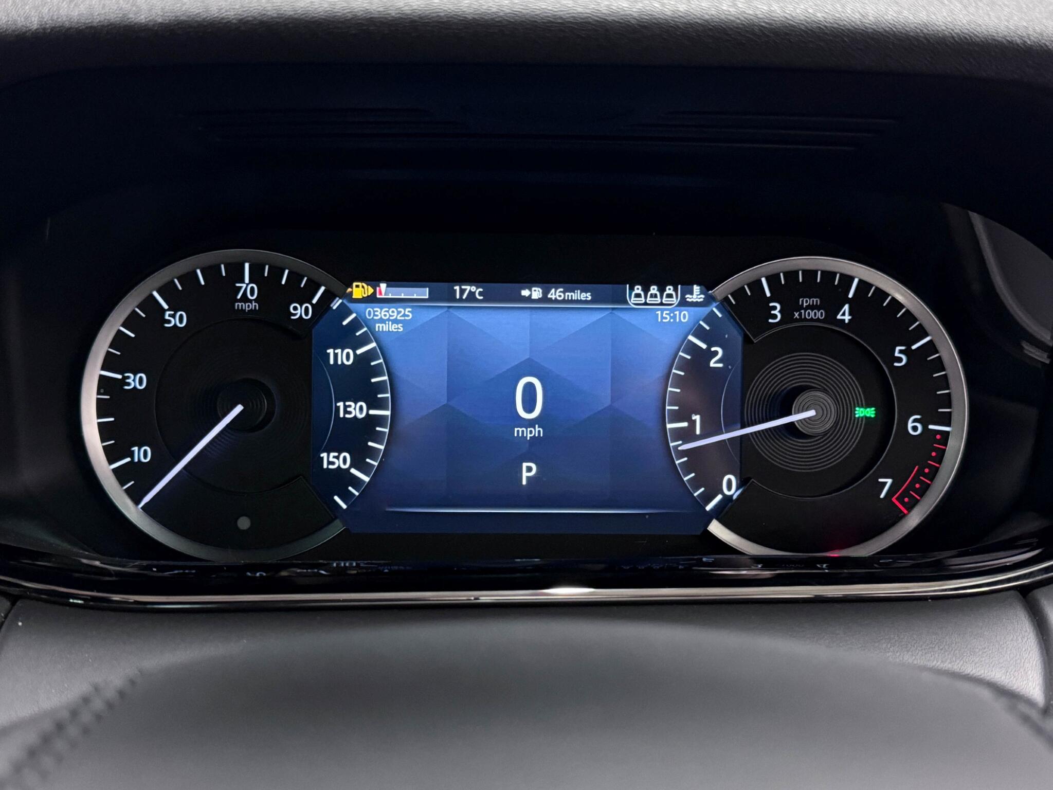 Land Rover Range Rover Evoque view 17