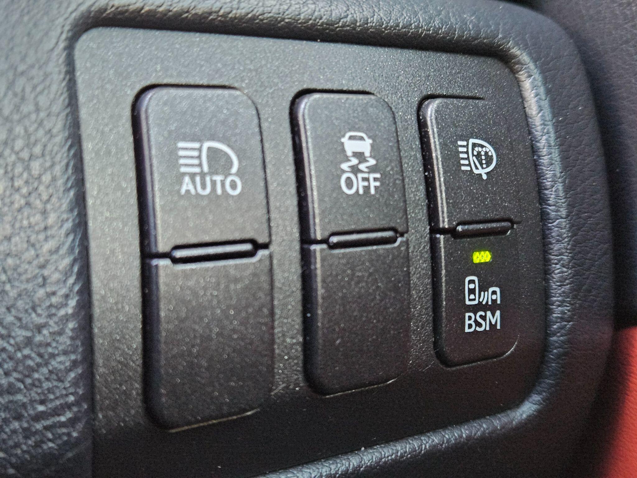 Lexus GS view 25