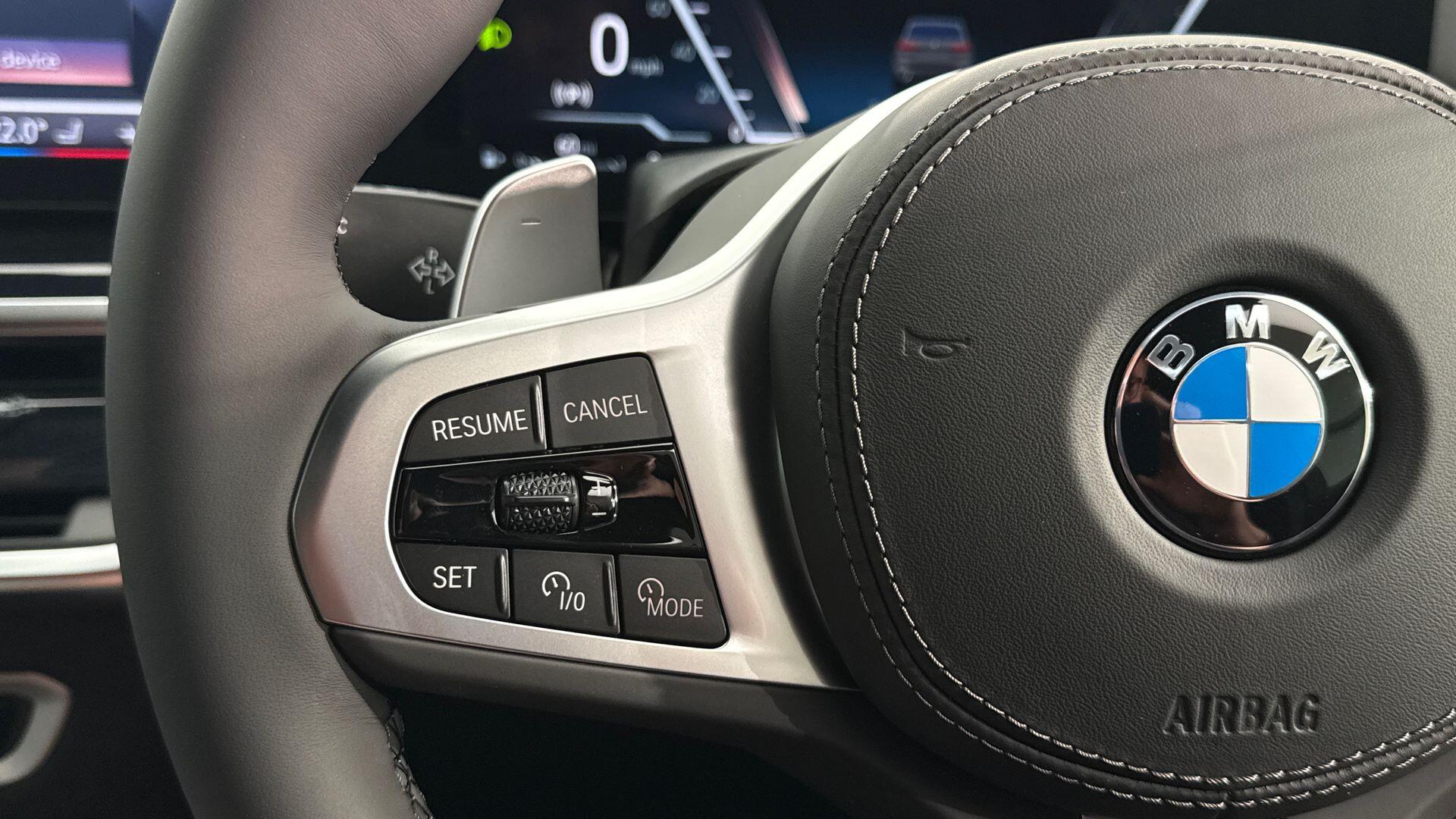 BMW X5 view 17