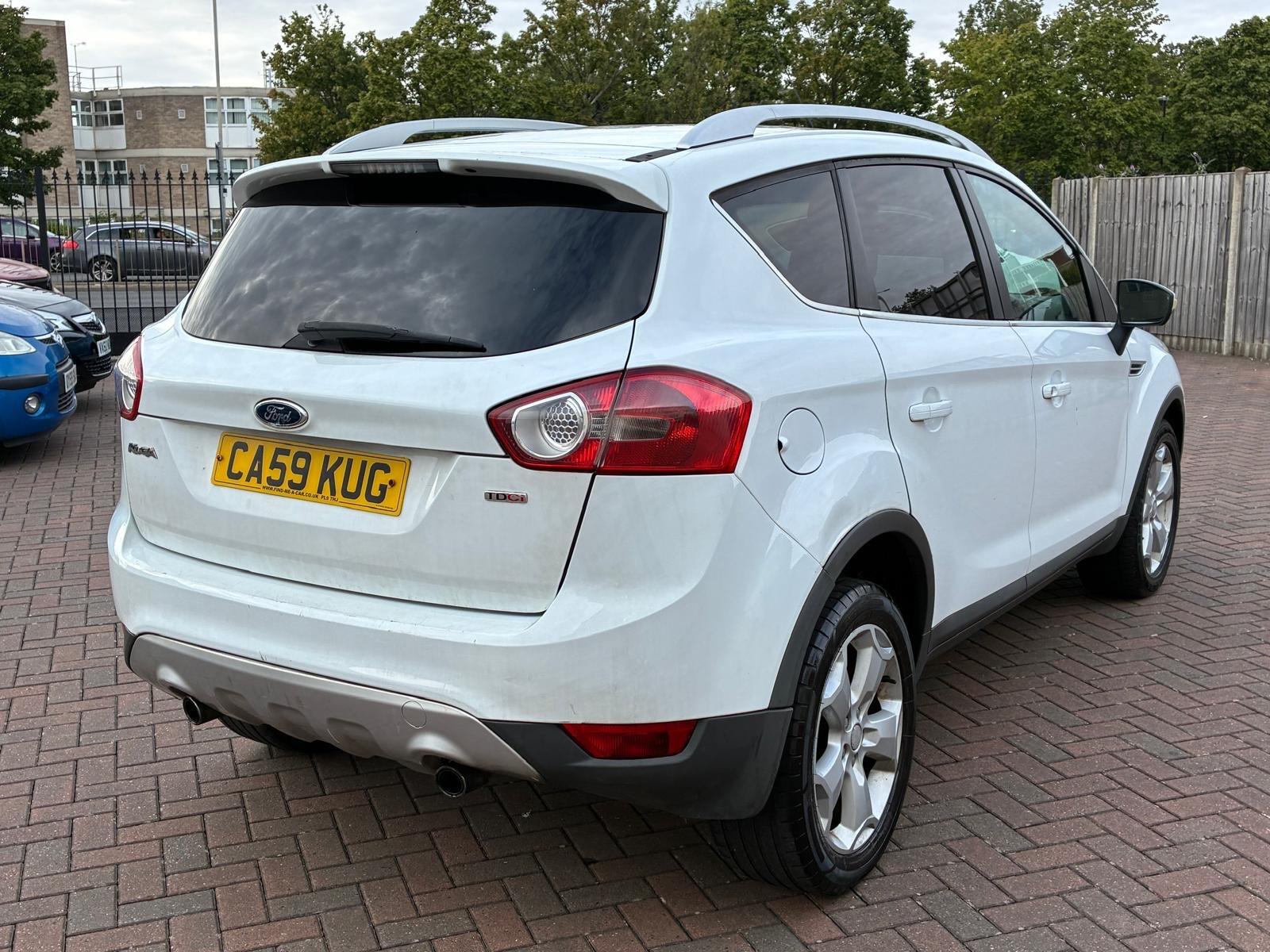 Ford Kuga view 5