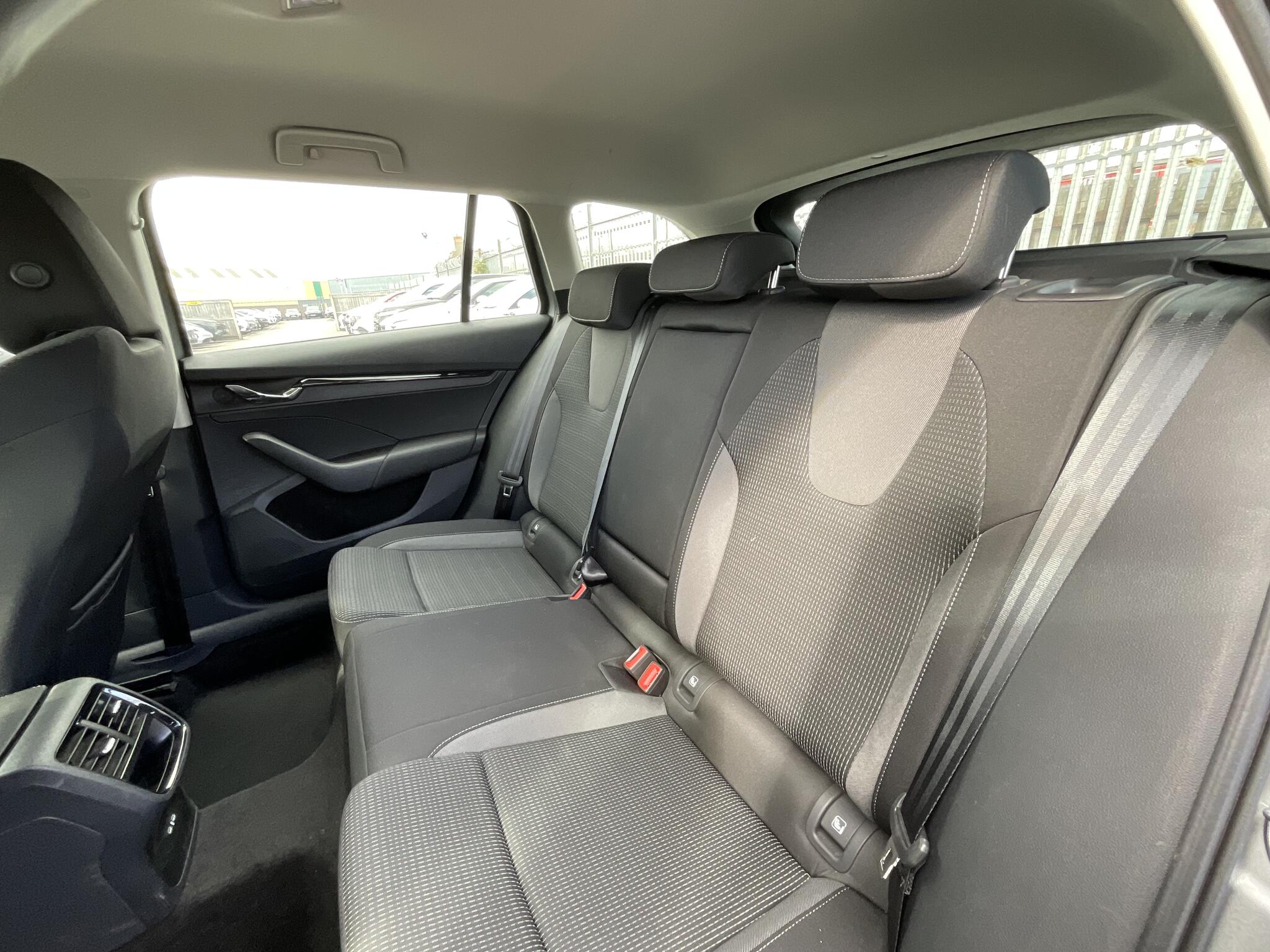 Skoda Octavia view 14