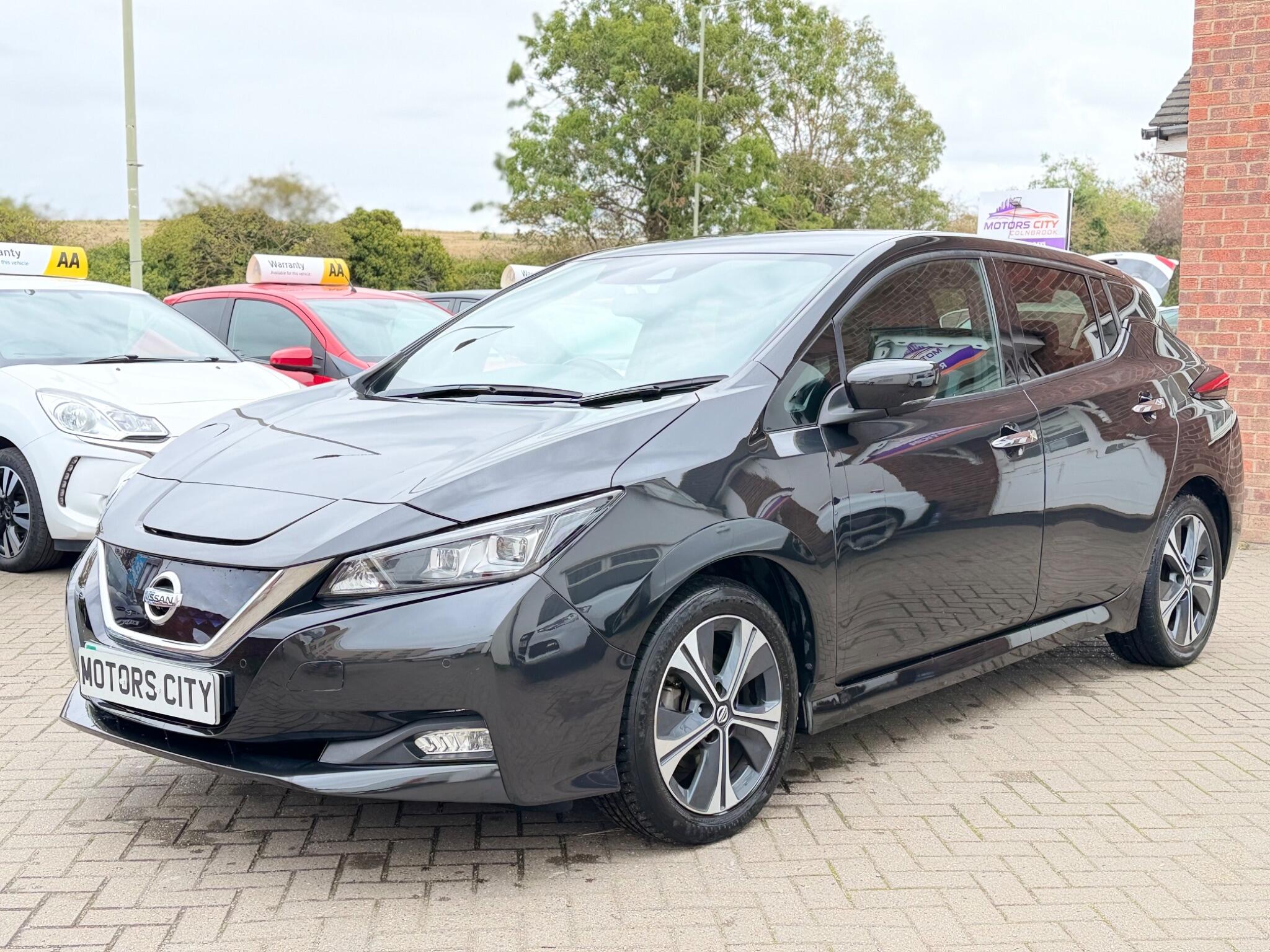 Nissan Leaf view 3