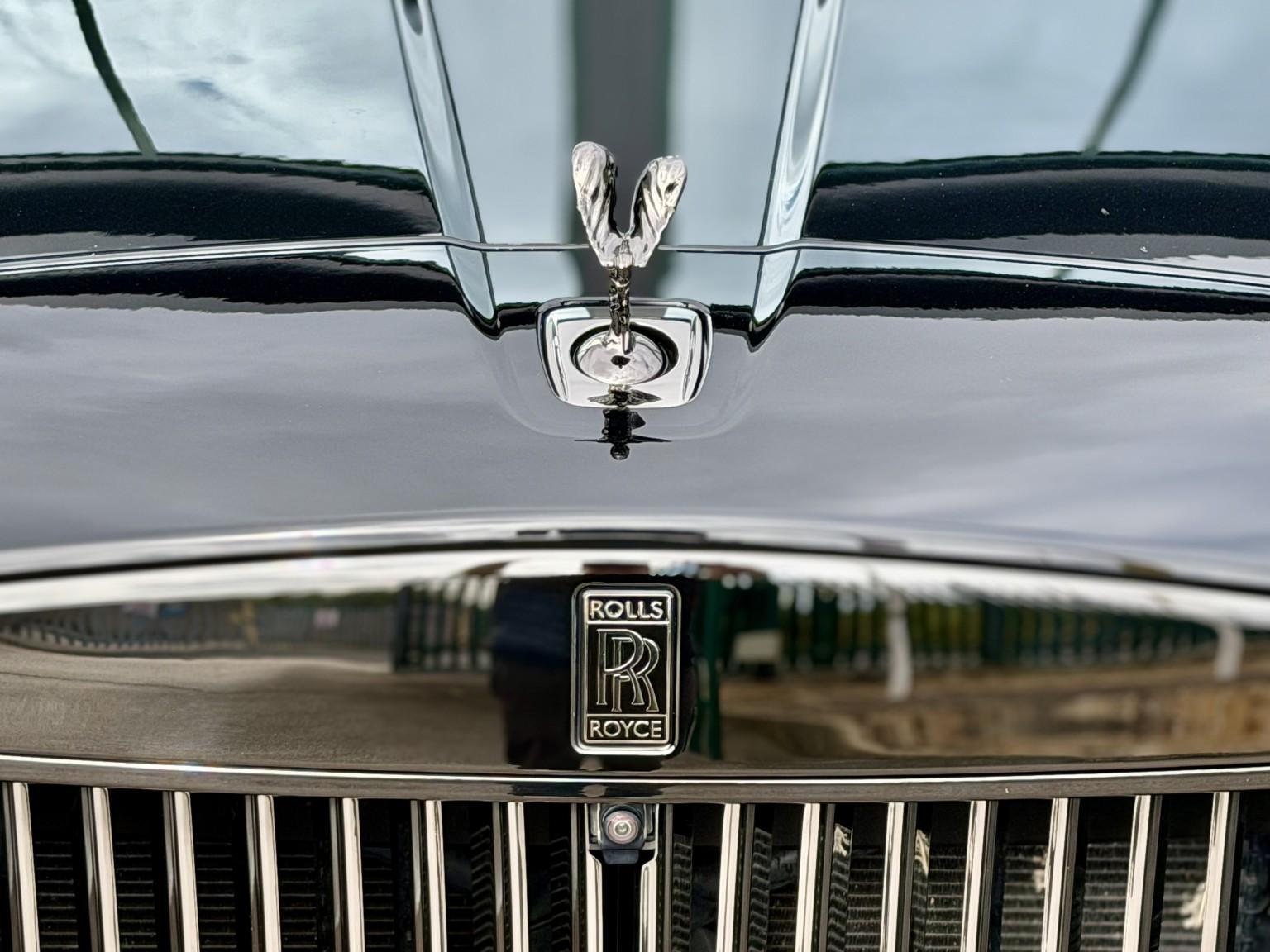 Rolls-Royce Cullinan view 20