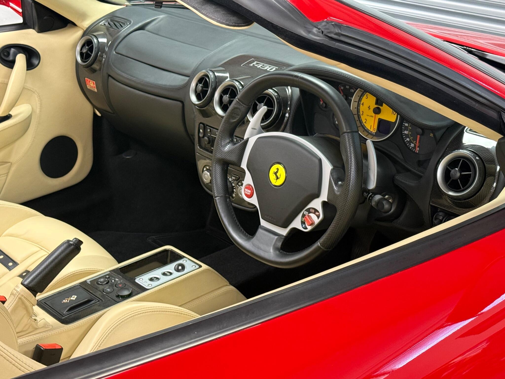Ferrari F430 view 11