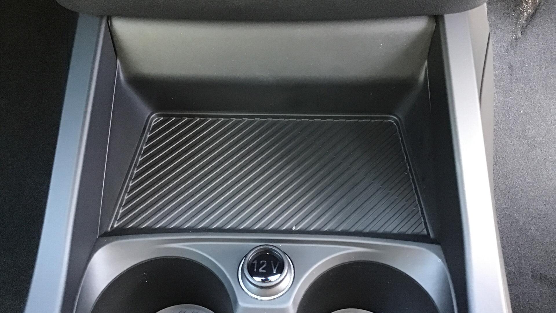 BMW 2 Series view 22