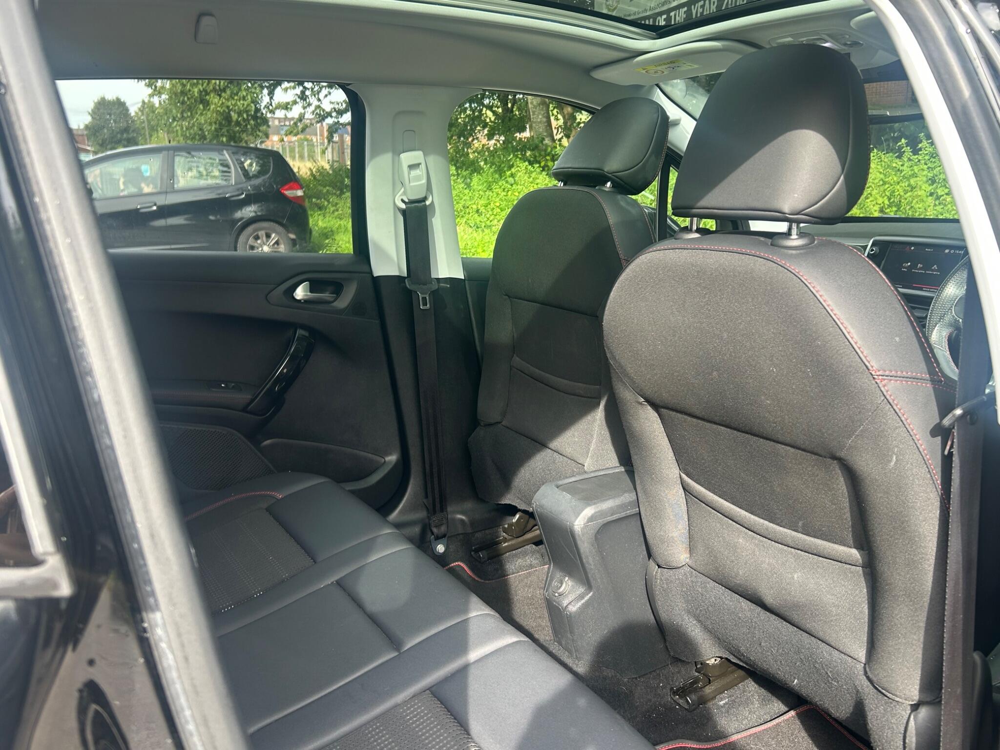 Peugeot 2008 view 23