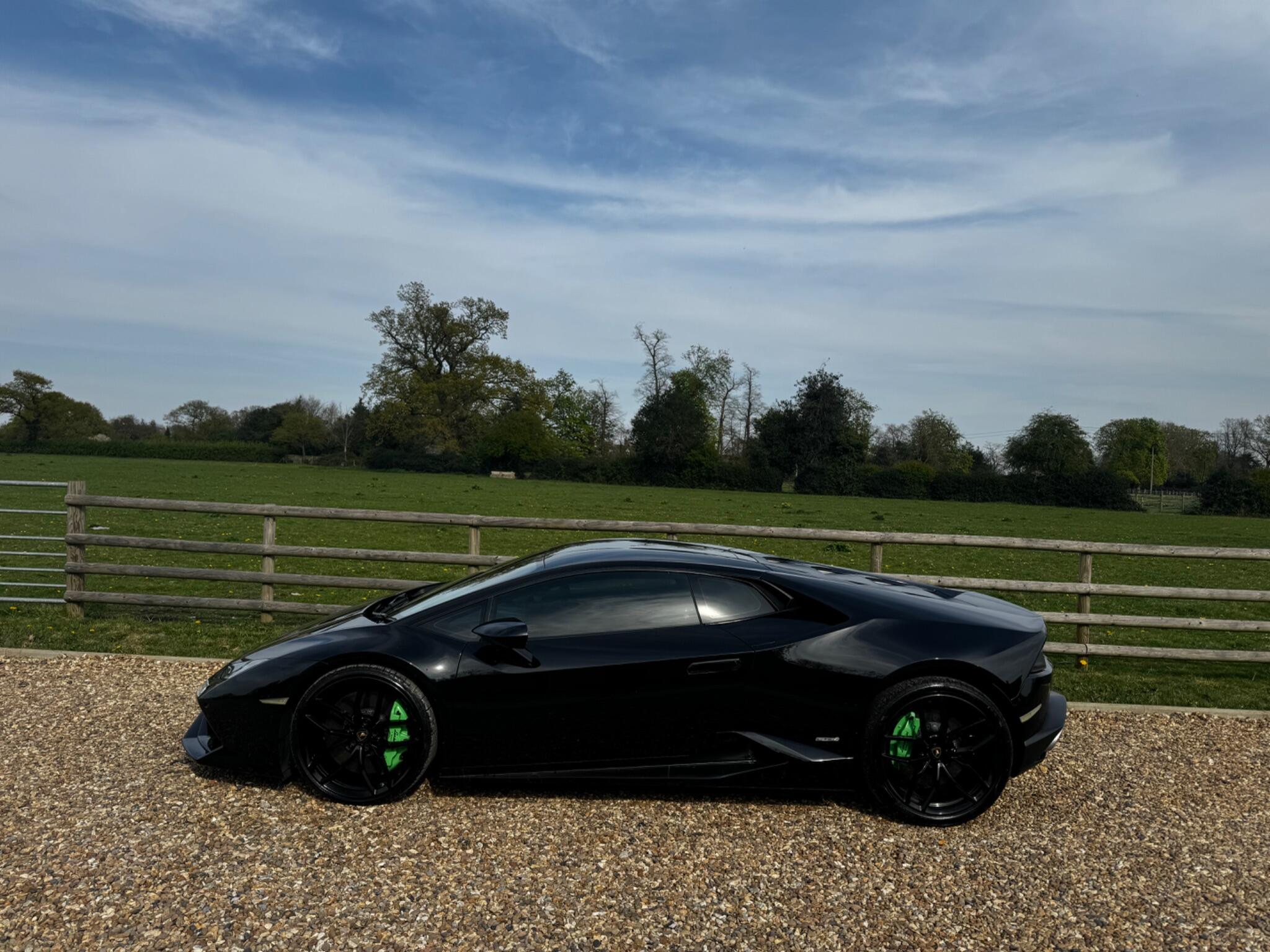 Lamborghini Huracan view 6