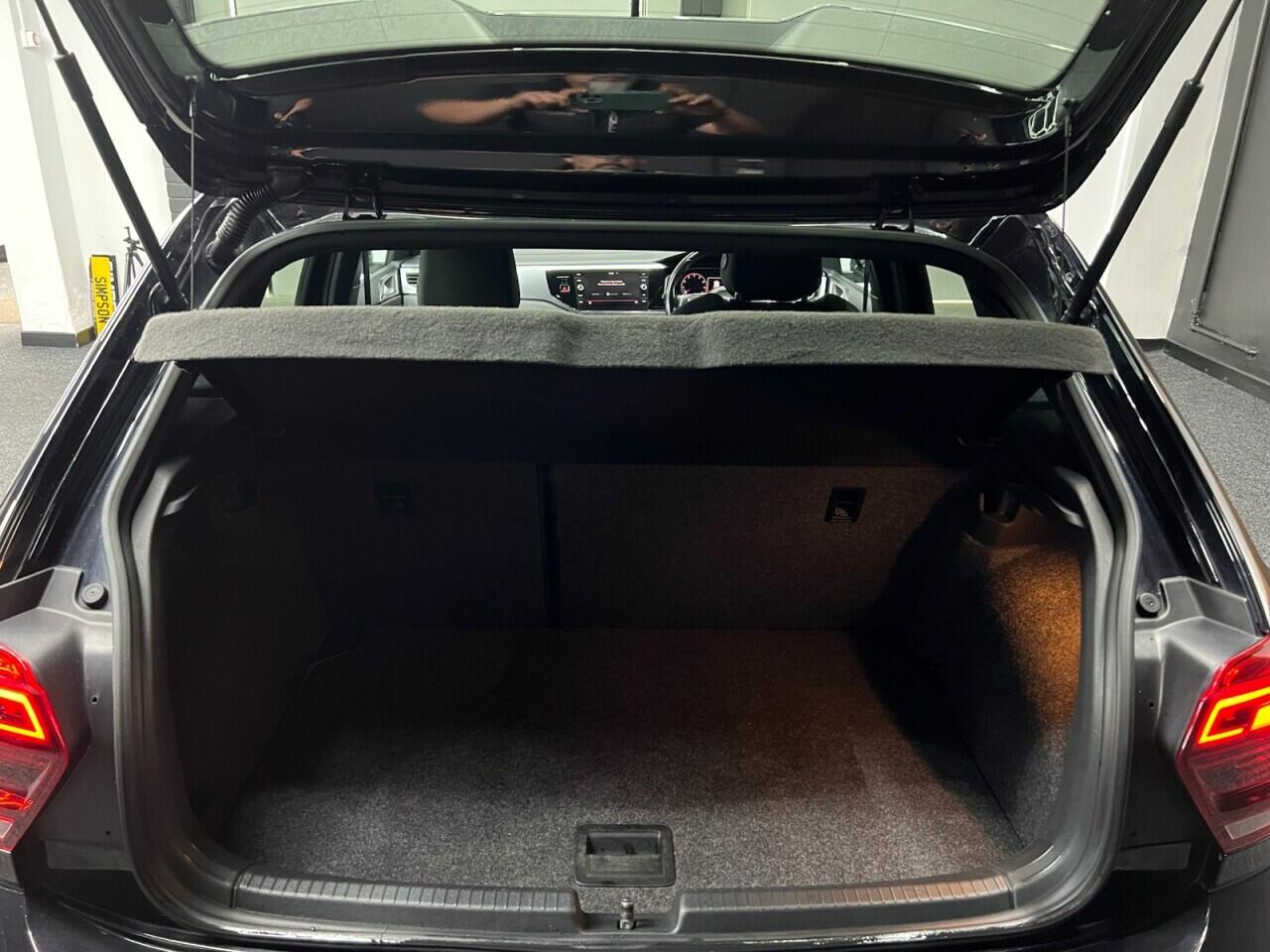 Volkswagen Polo view 47