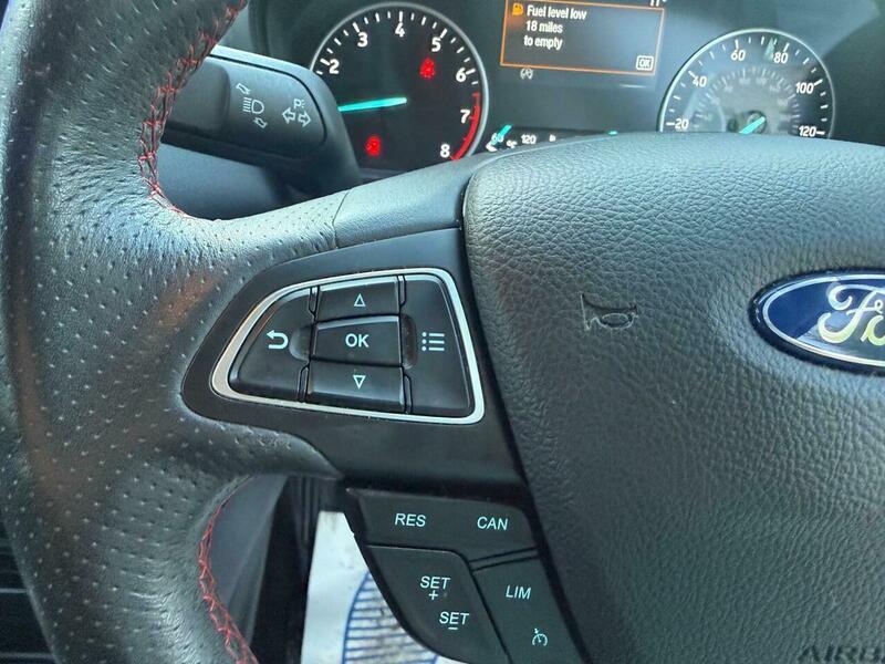 2020 Ford EcoSport image 18