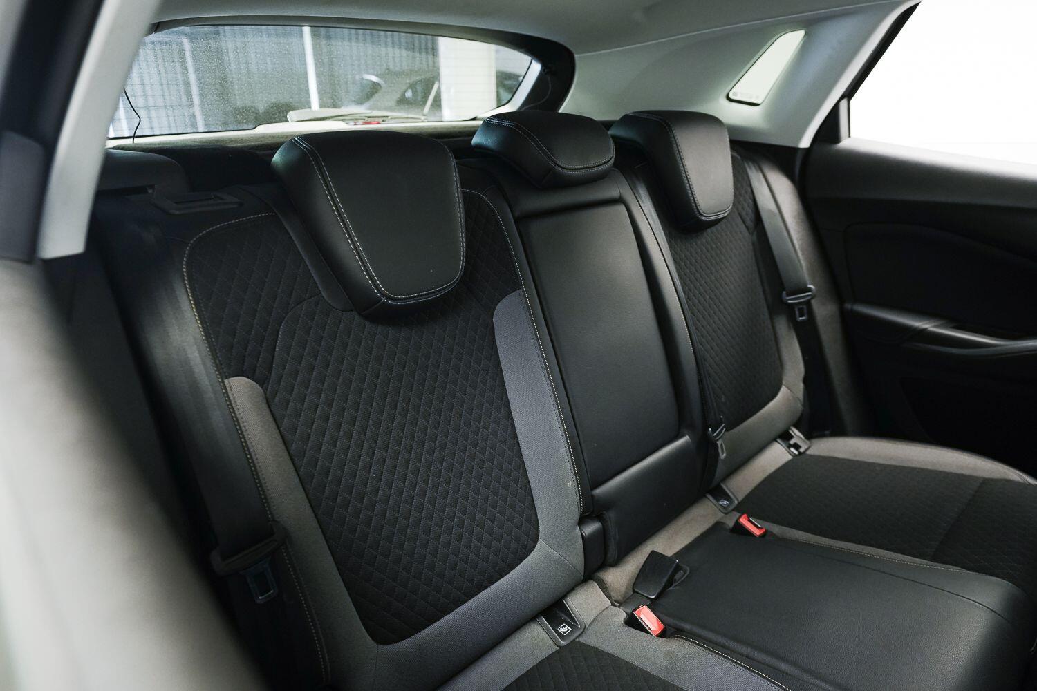Vauxhall Grandland X view 14