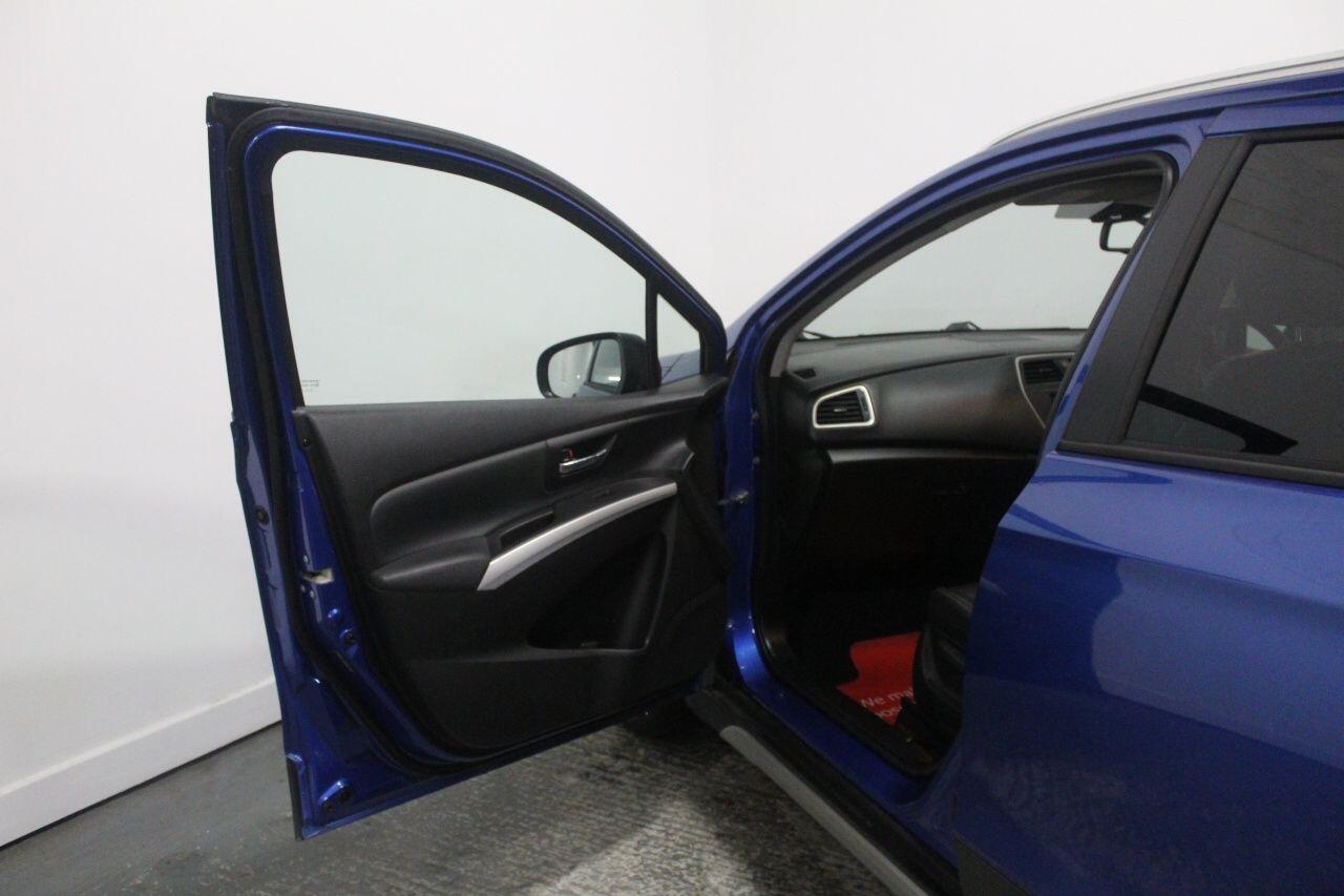 Suzuki SX4 S-Cross view 28