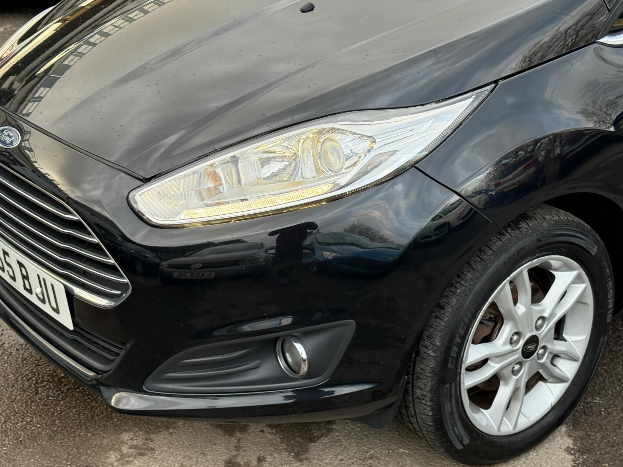 Ford Fiesta - Image 24