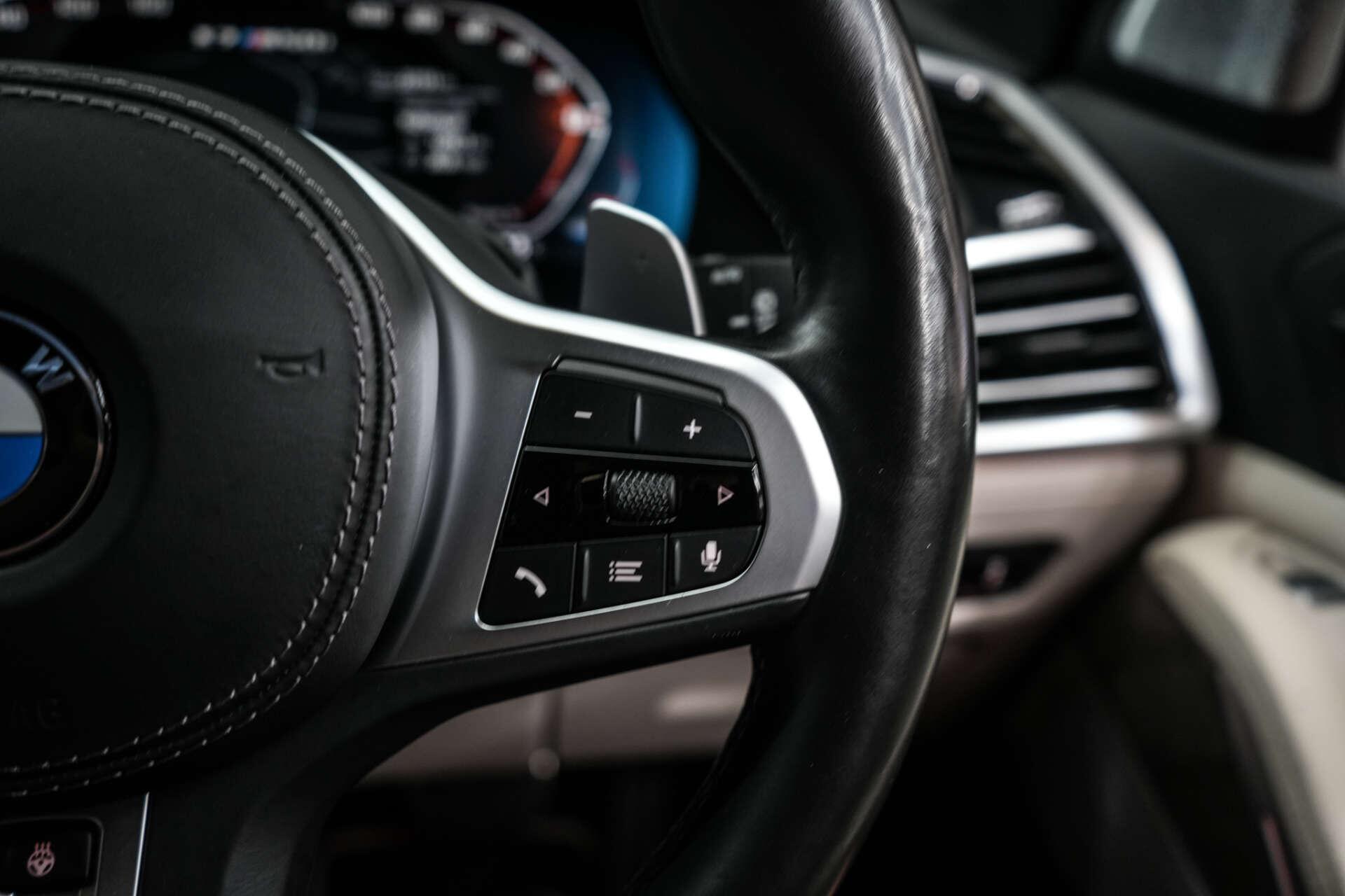 BMW X7 view 53