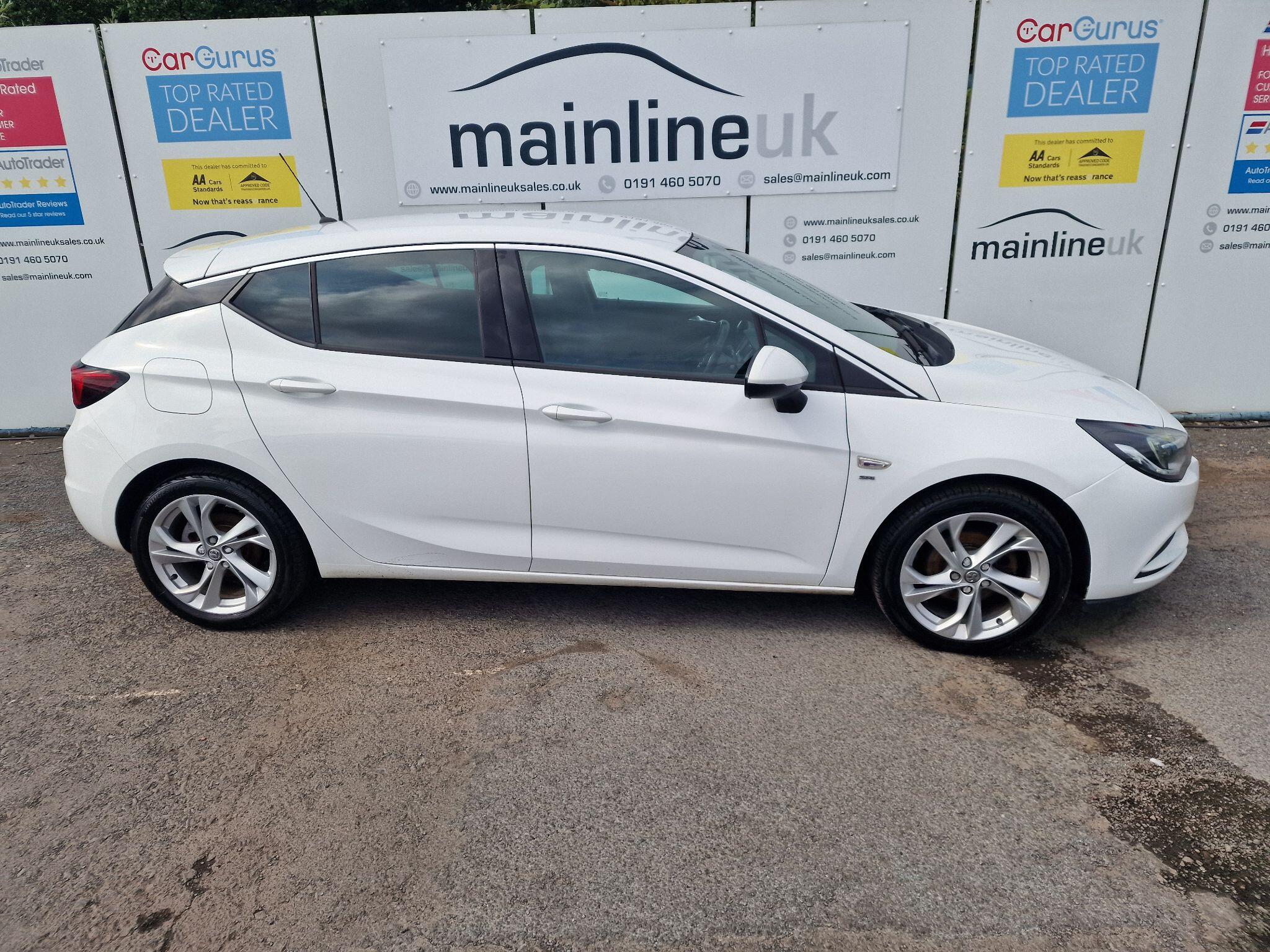 Vauxhall Astra view 22