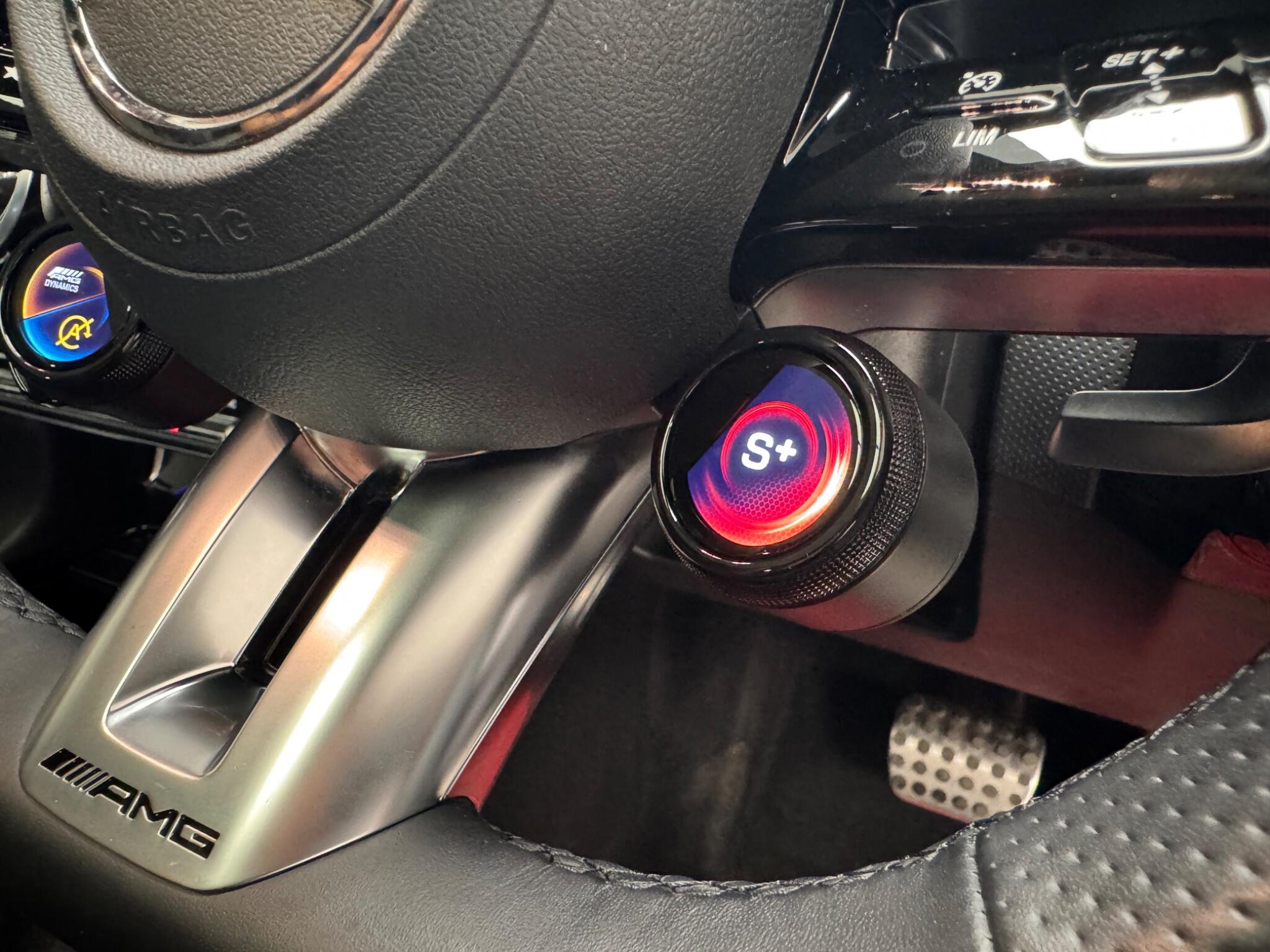 Mercedes-Benz Cla view 28