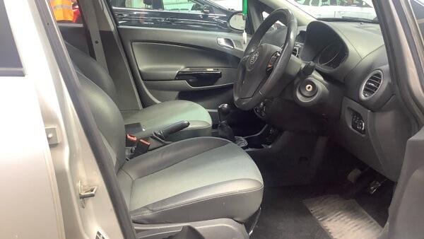 Vauxhall Corsa view 9