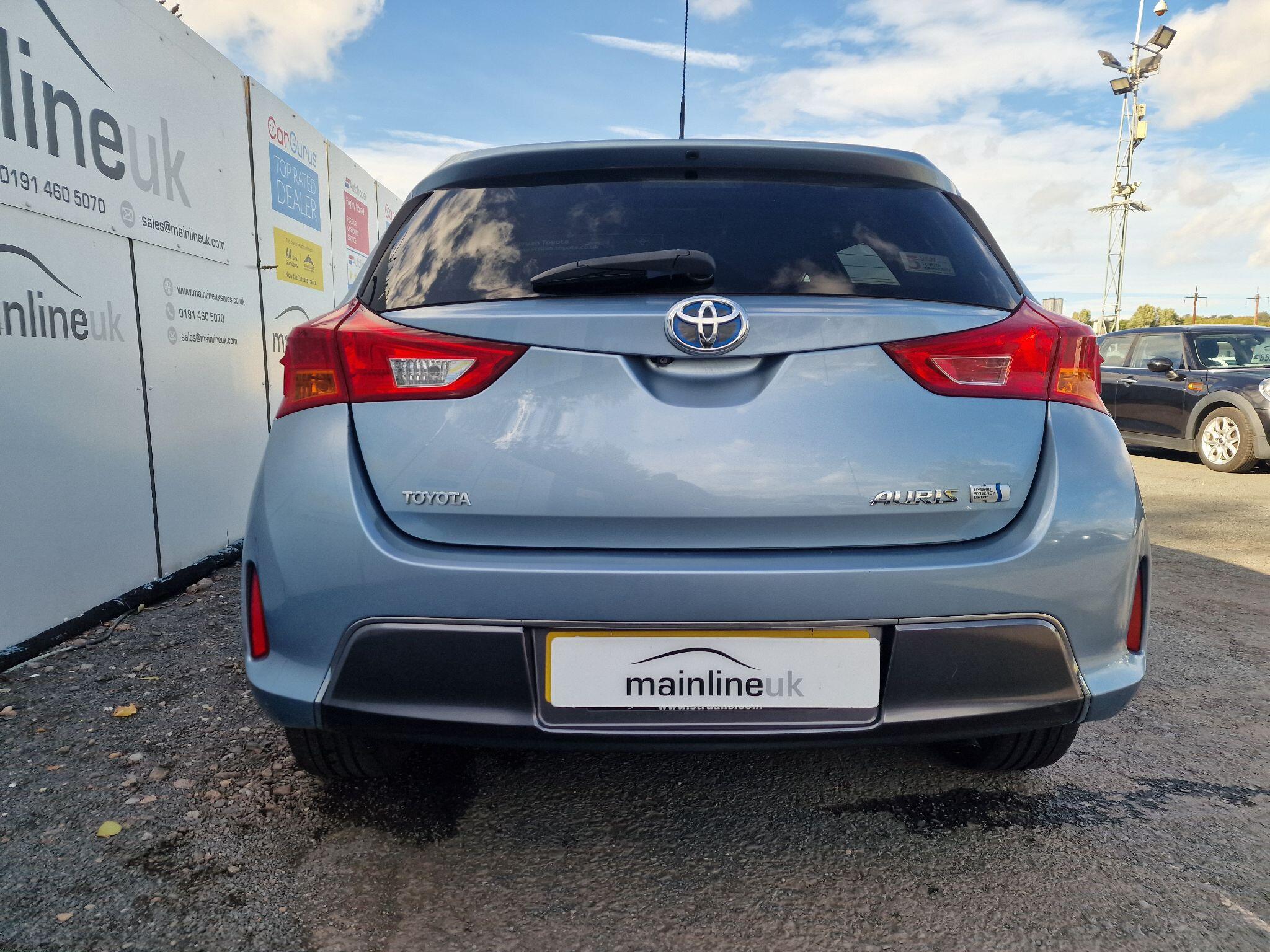Toyota Auris view 14