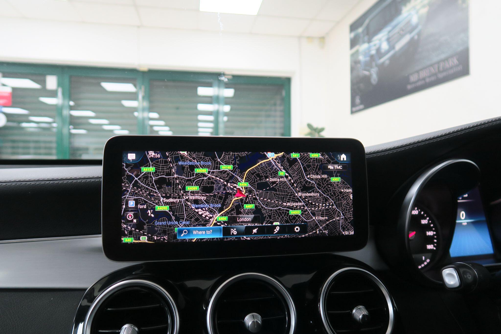 Mercedes-Benz GLC view 25