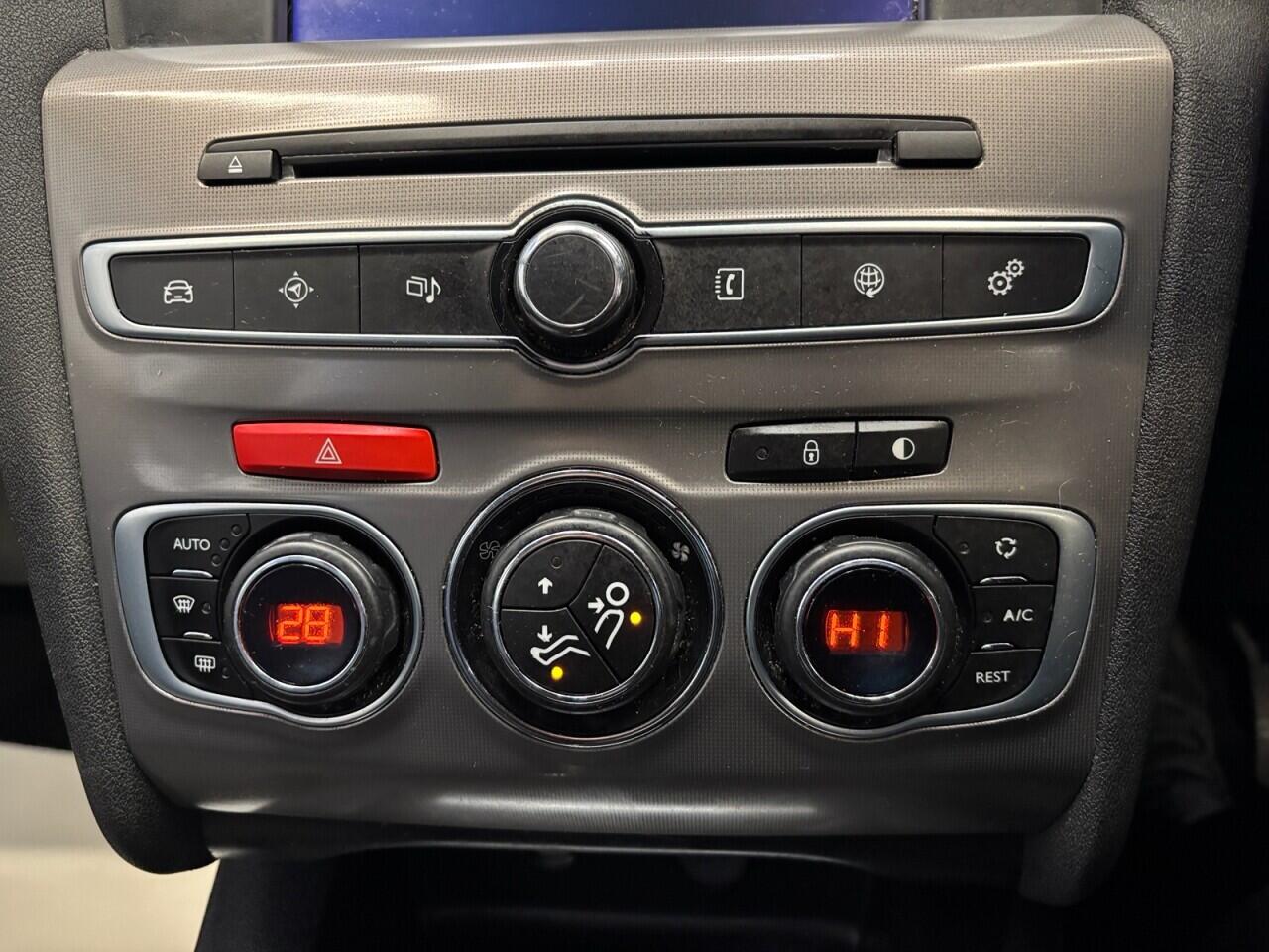 Citroen C4 view 27