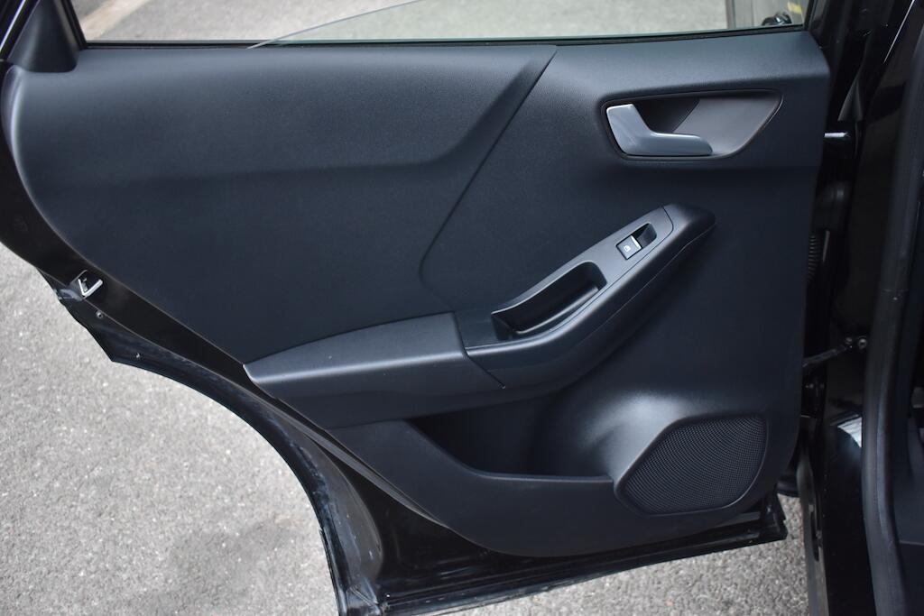 Ford Puma view 45