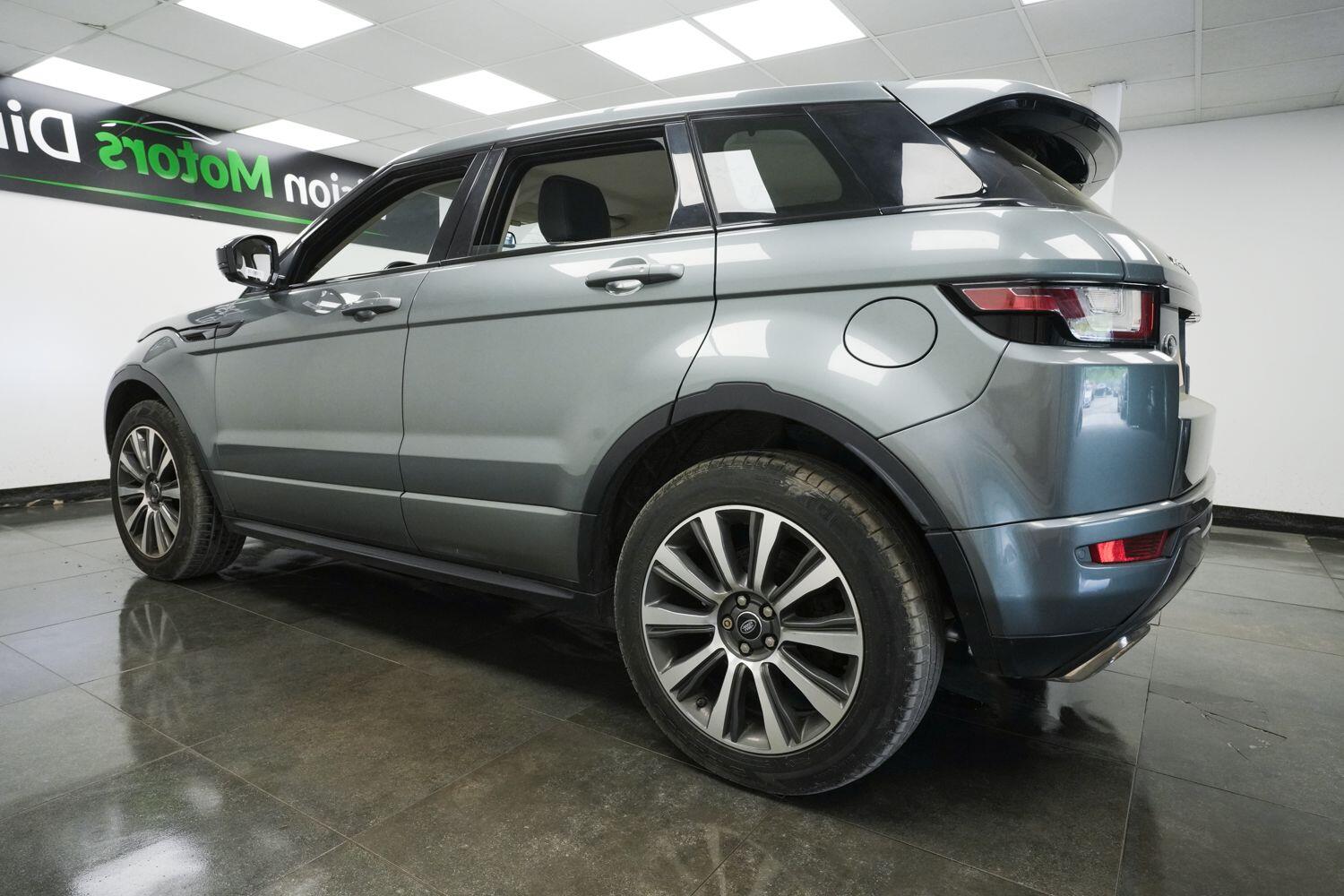 Land Rover Range Rover Evoque view 26
