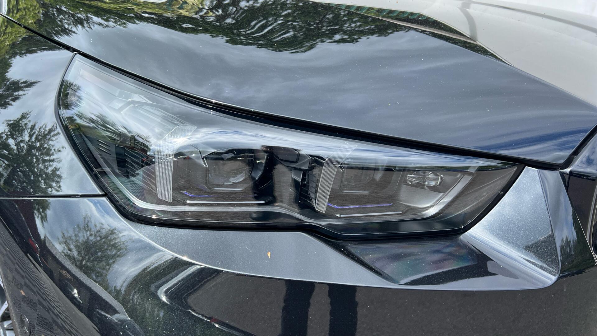 BMW M5 view 23