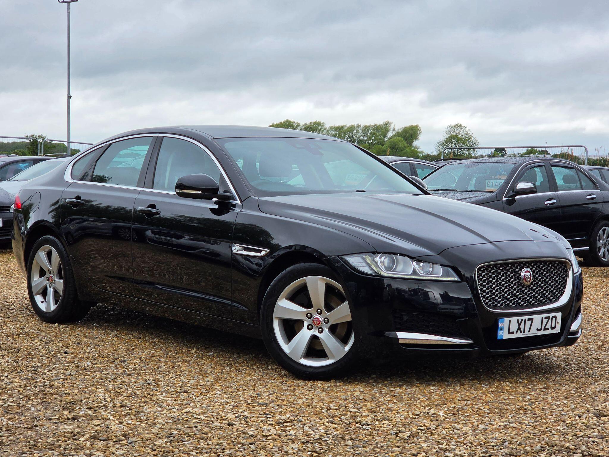 Jaguar XF main image