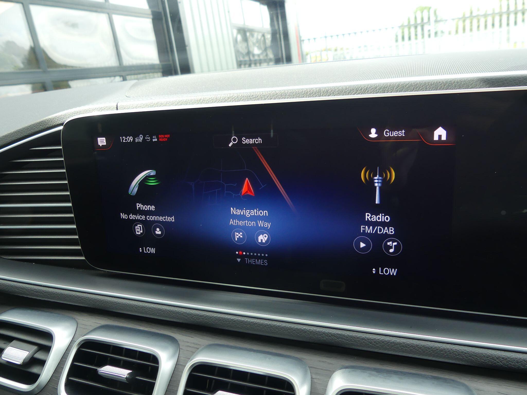Mercedes-Benz Gle view 17
