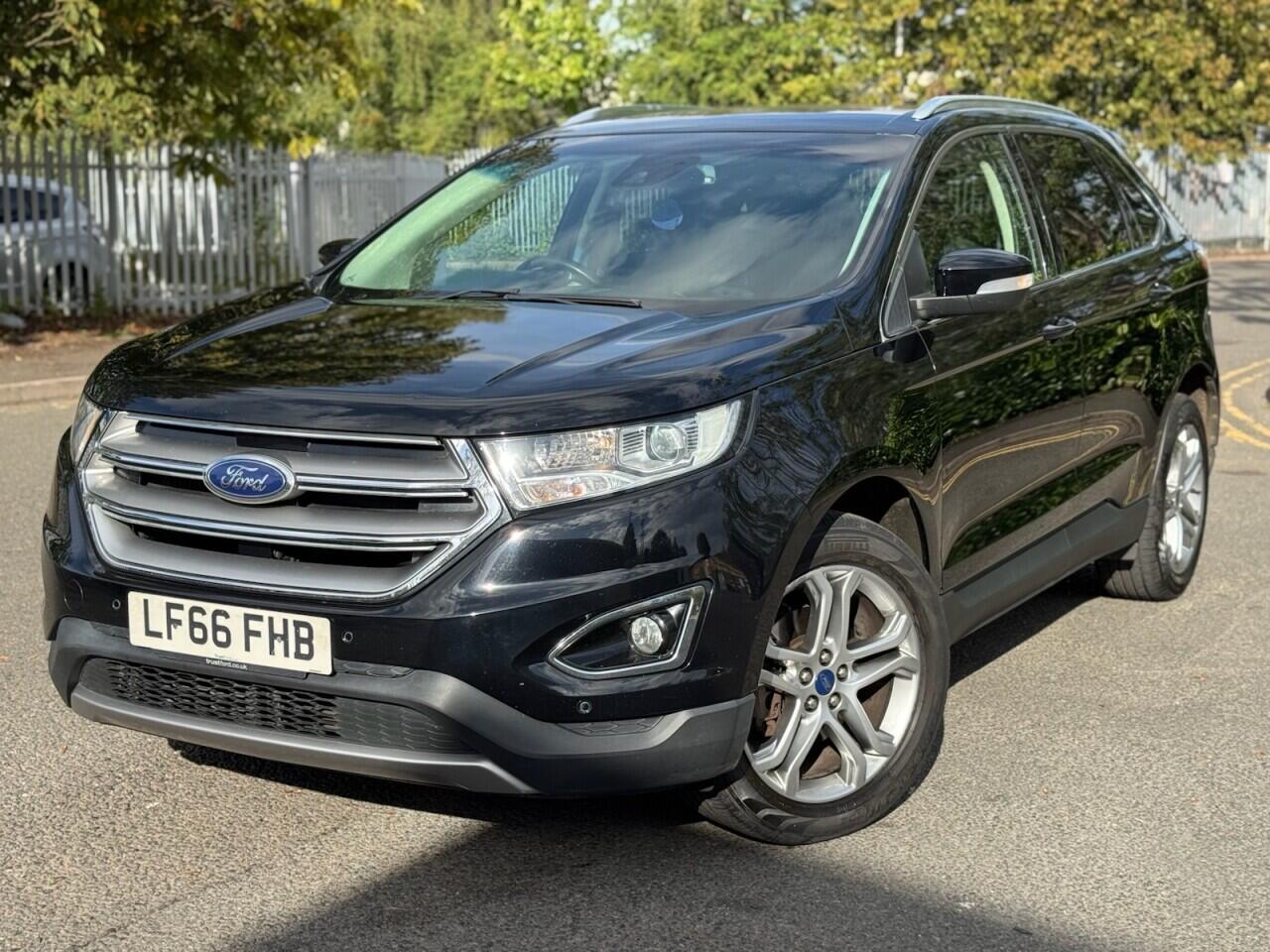 Ford Edge view 7