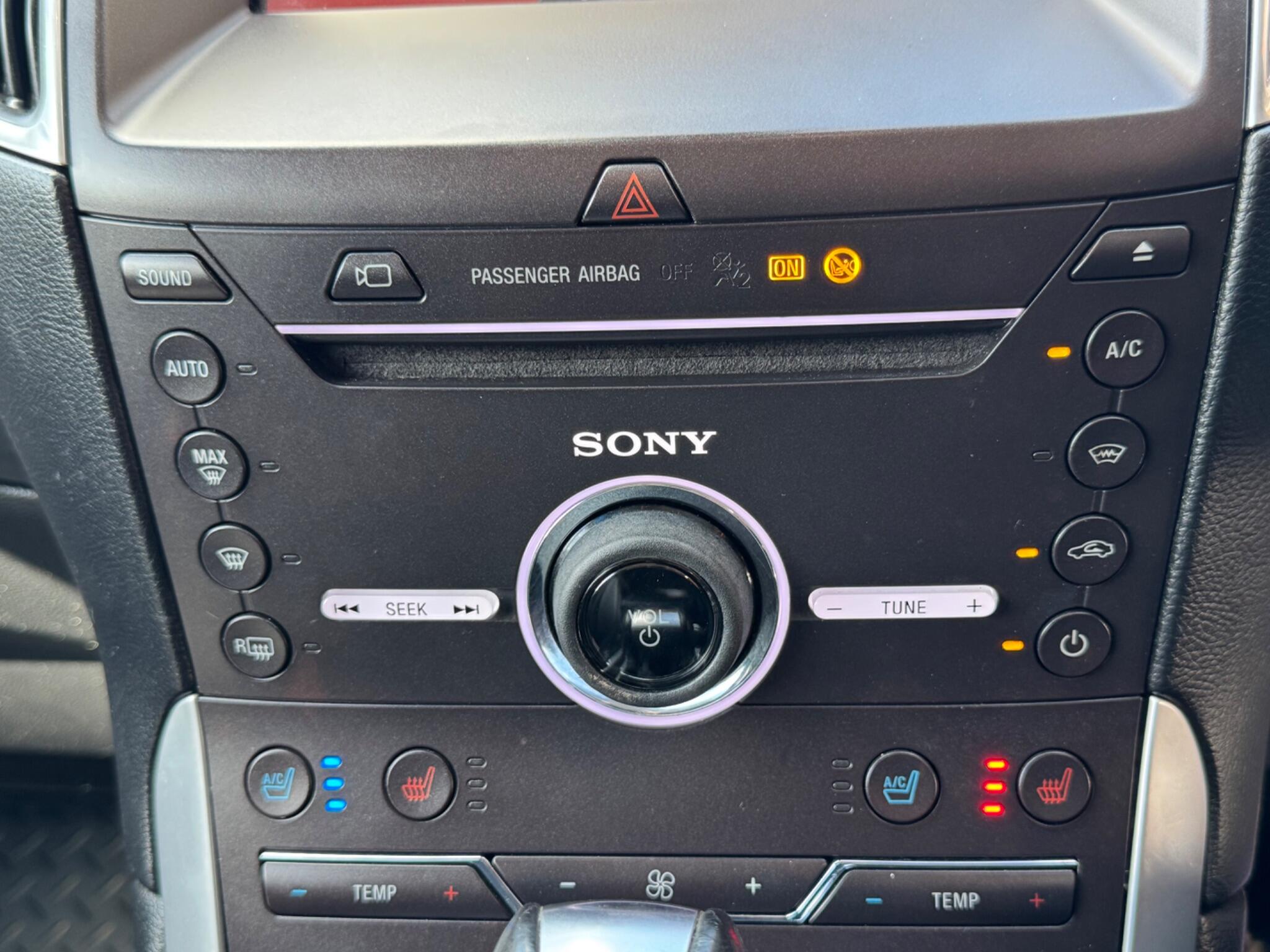 Ford Edge view 28