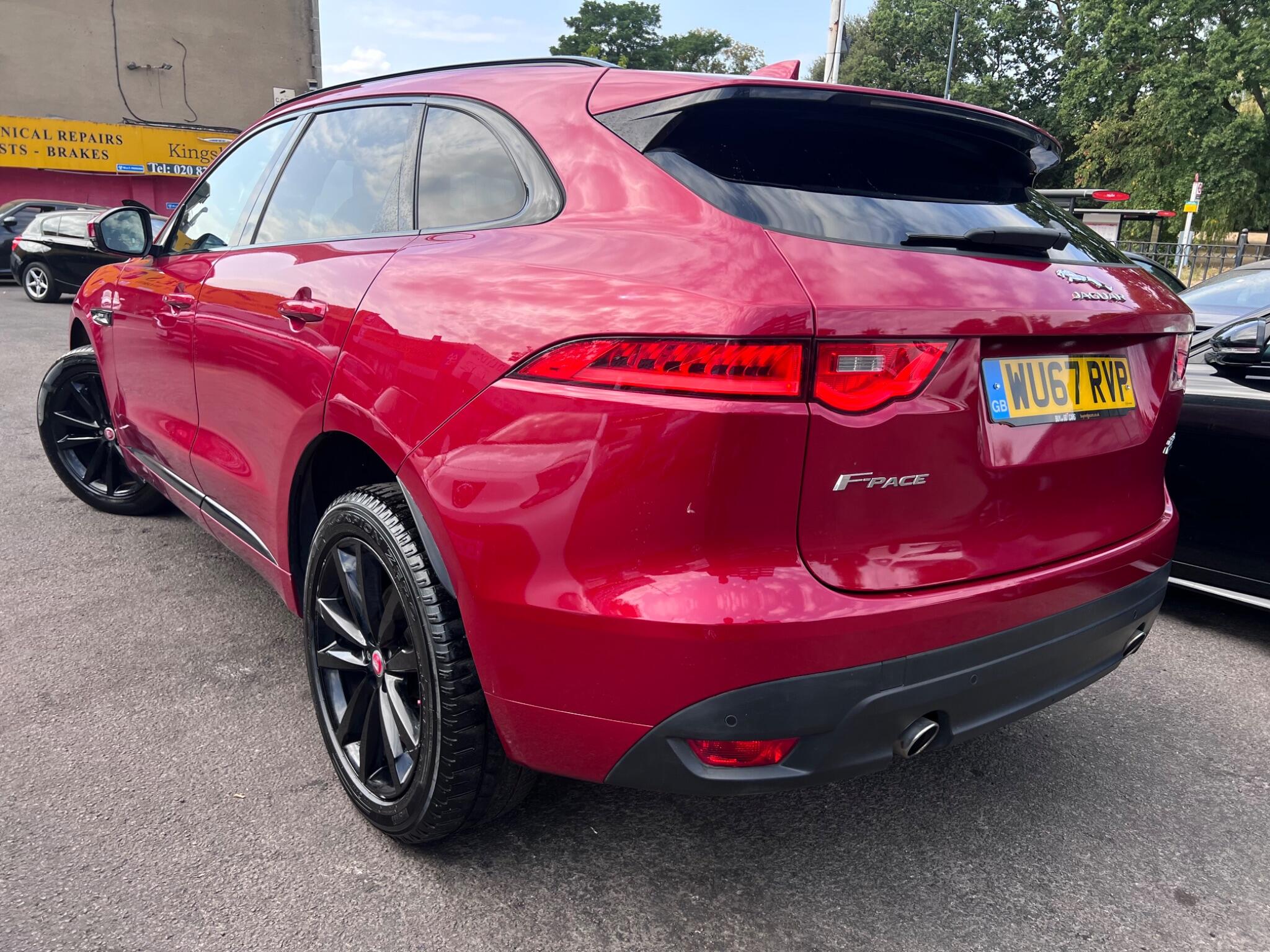 Jaguar F-Pace view 14