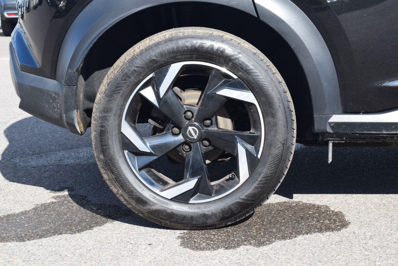 Nissan Juke view 11
