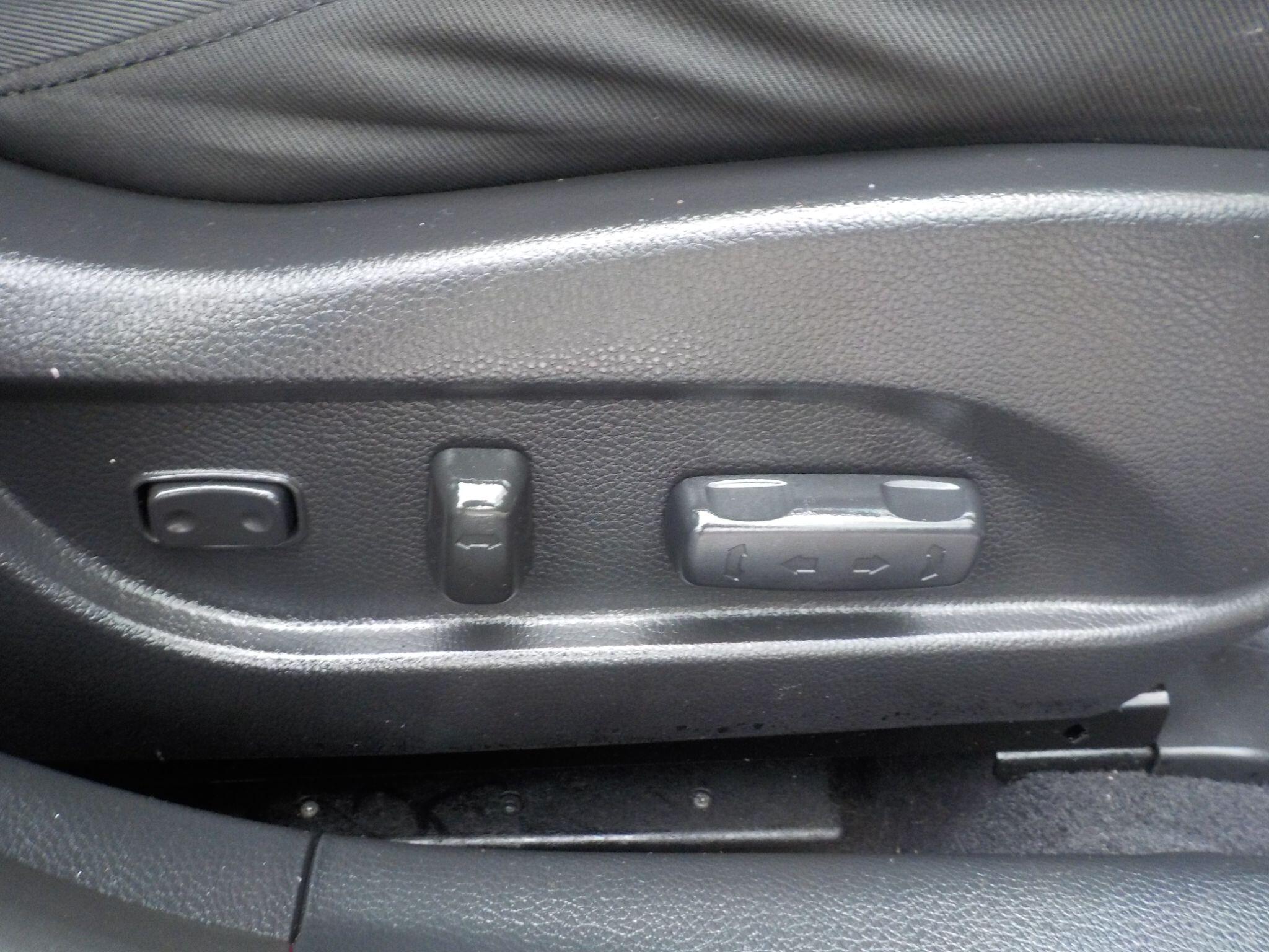 Hyundai i40 1.7 CRDi Blue Drive Style Euro 5 (s/s) 4dr