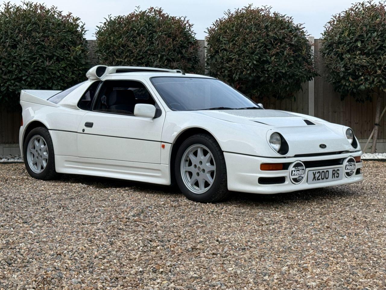 Ford RS200 view 17