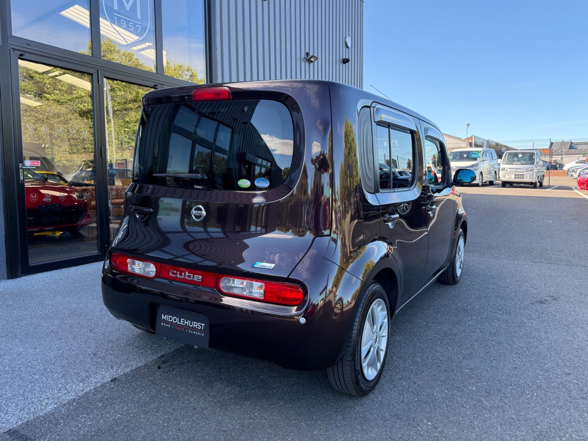 Nissan Cube view 16