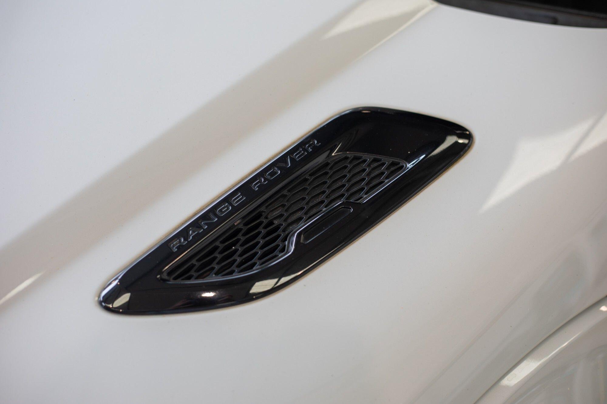 Land Rover Range Rover Evoque view 7